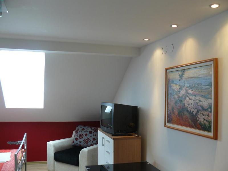 

Napoli - Zagabria - Apartmani Celic