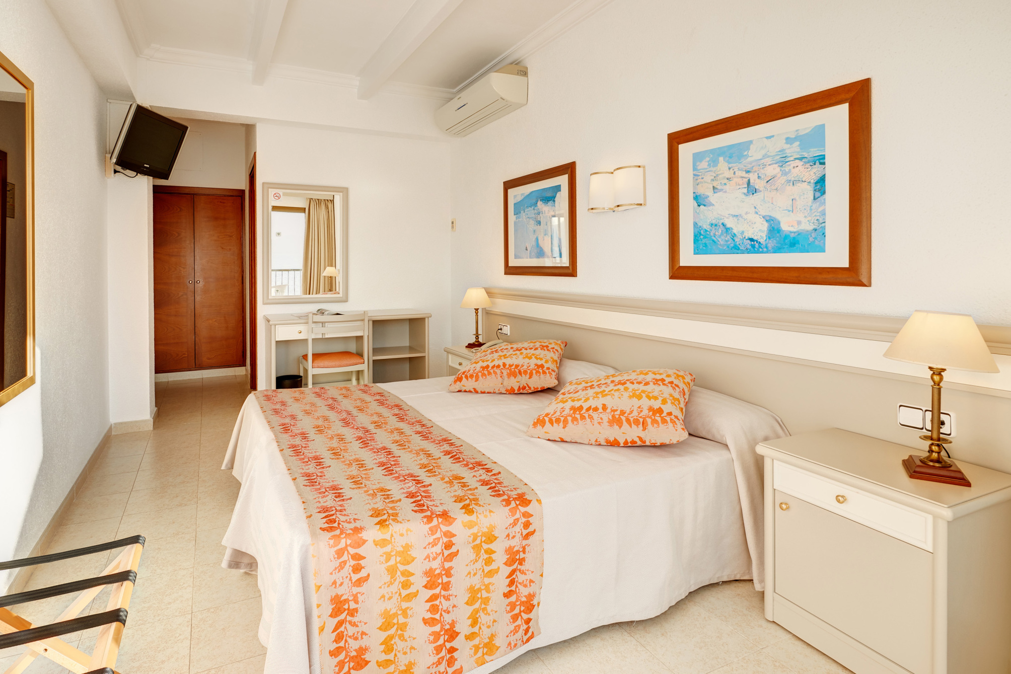 

Bologna - Port de Pollença - Hotel Moré