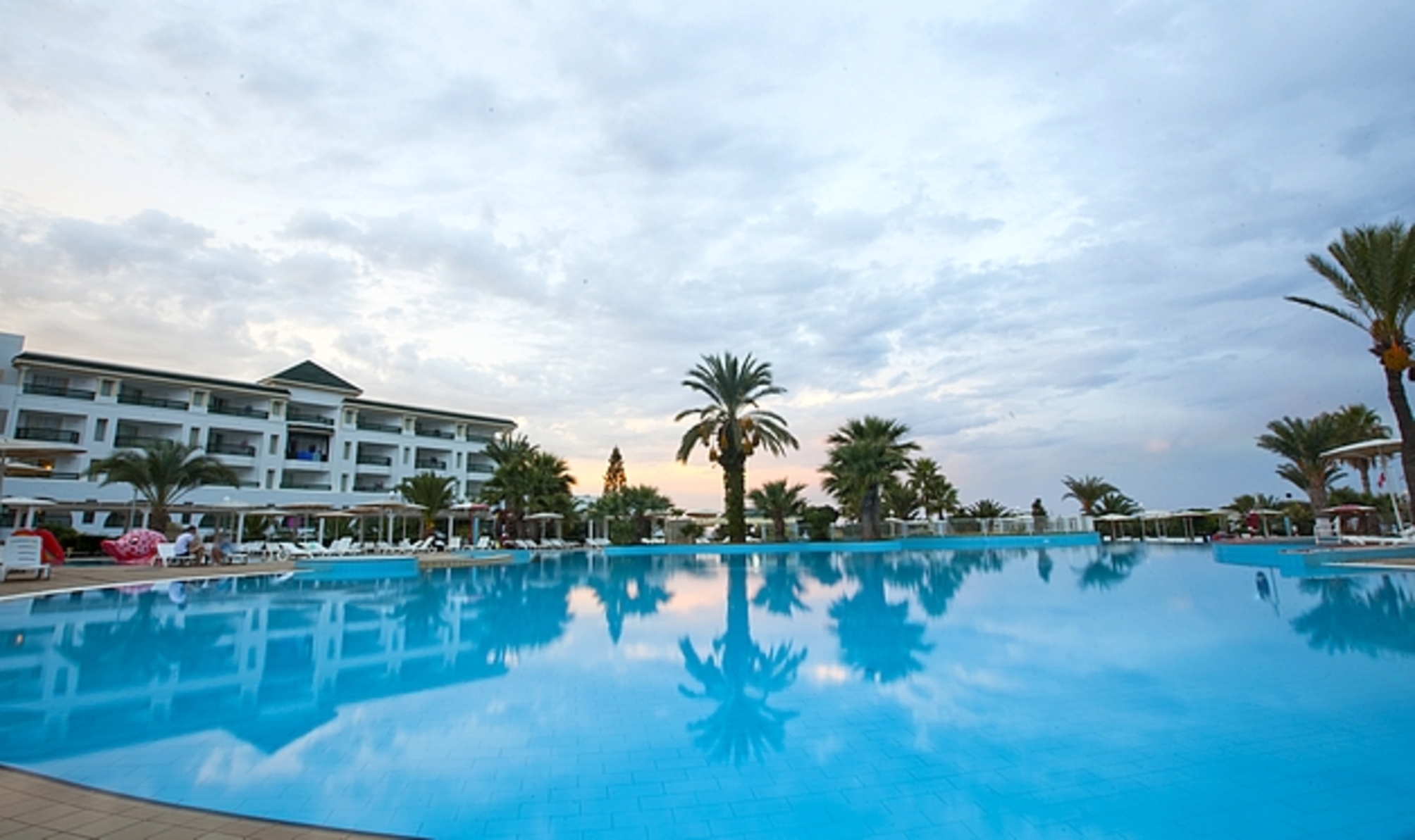 

Milano - Kelaa Kebira - El Mouradi Palm Marina