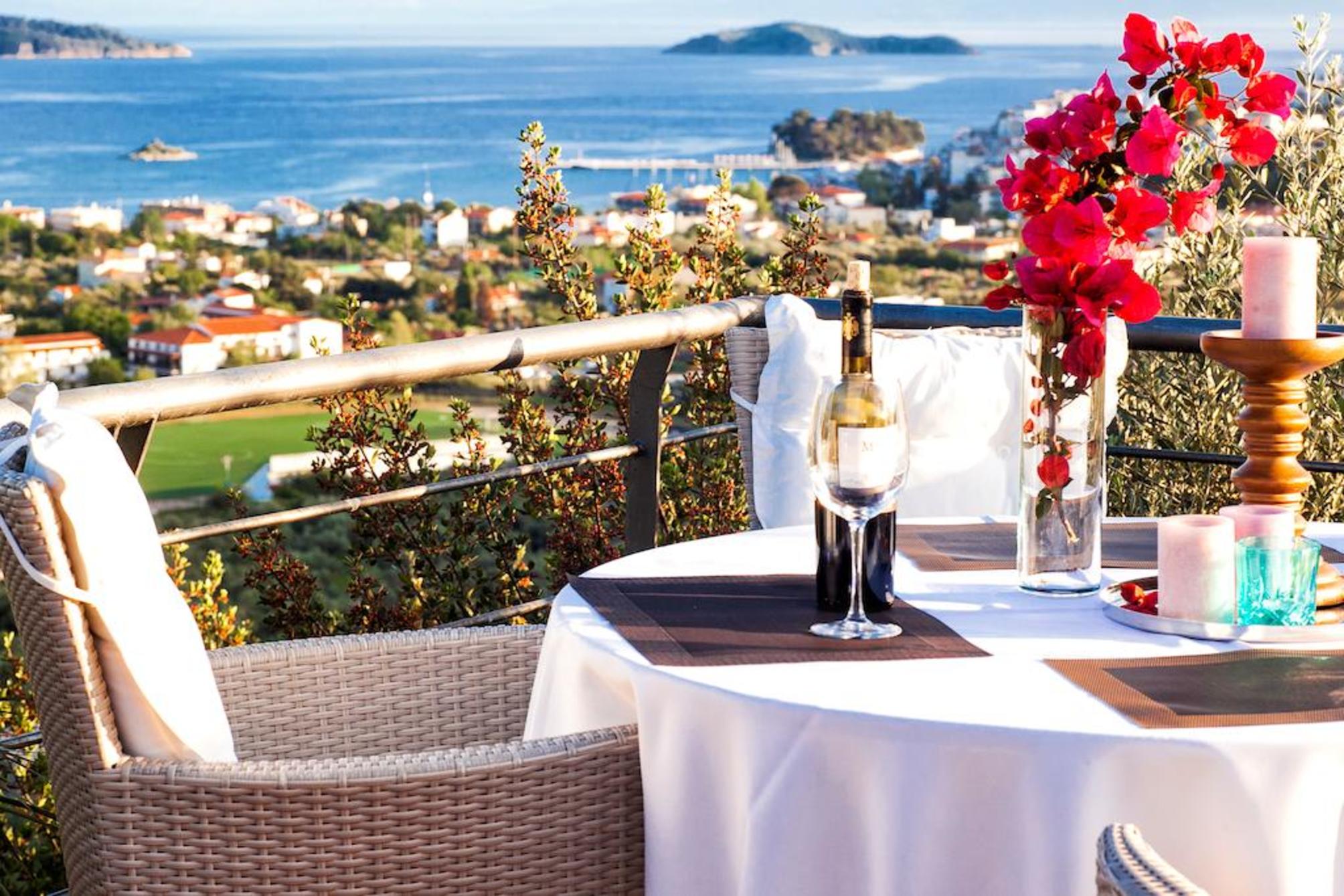 

Milano - Skiathos, Isole Greche - Vigles Hotel