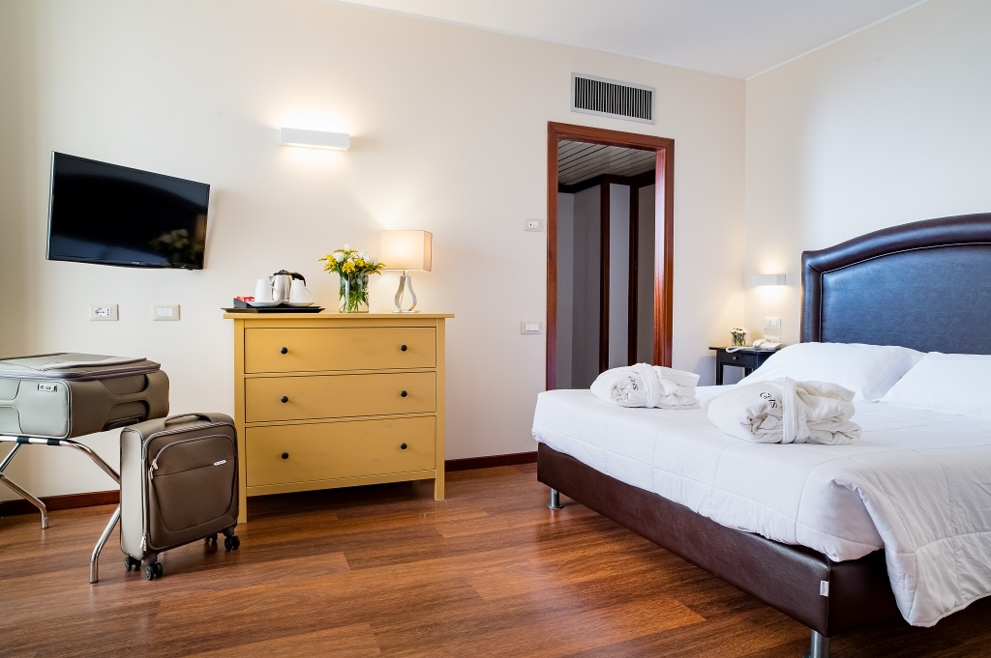 

Bologna - Monreale - Hotel Vecchio Borgo