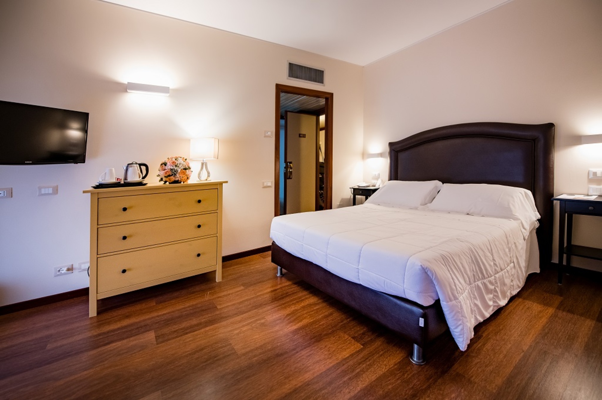 

Torino - Mondello - Hotel Vecchio Borgo