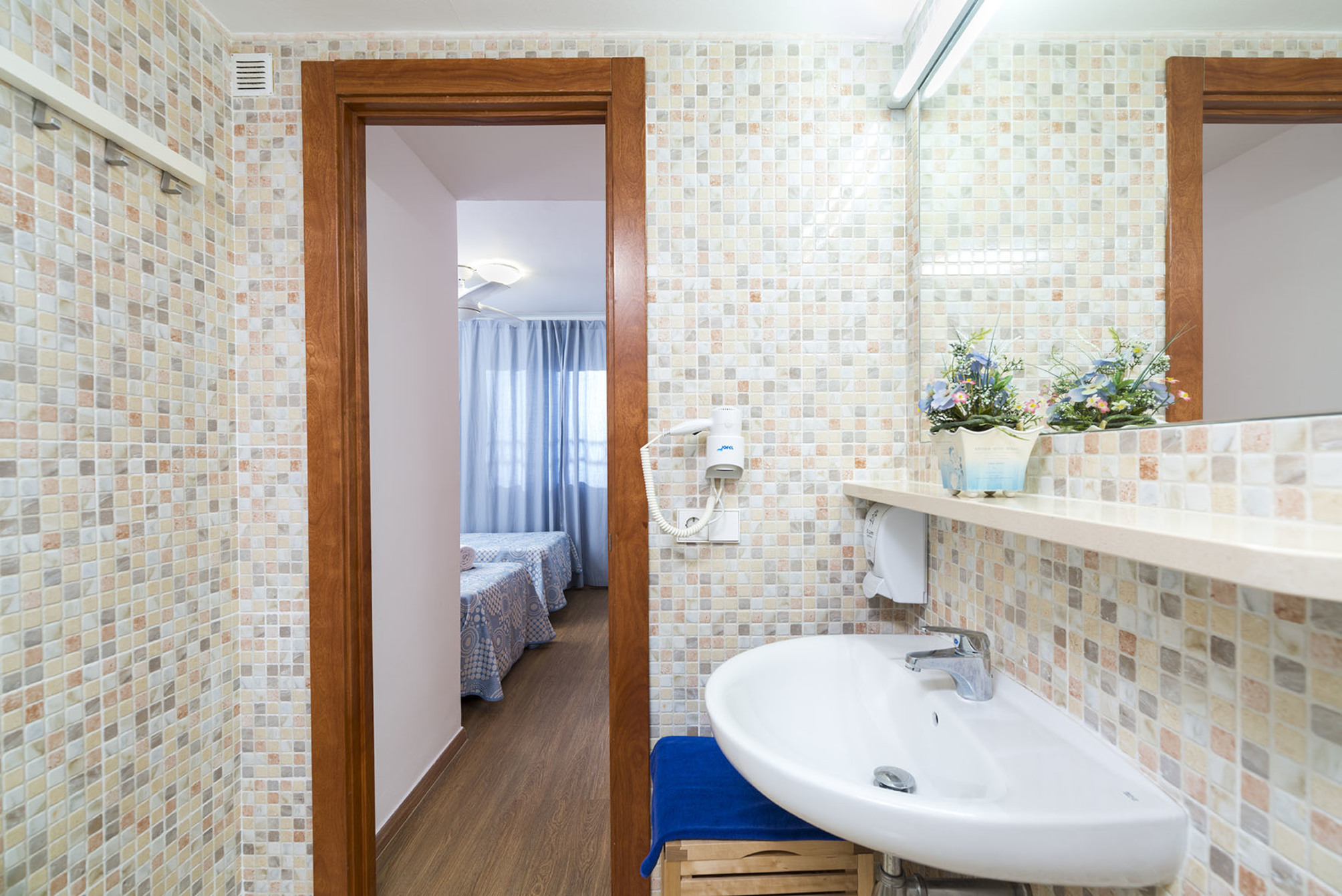 

Pisa - Tossa de Mar - Apartaments Els Llorers