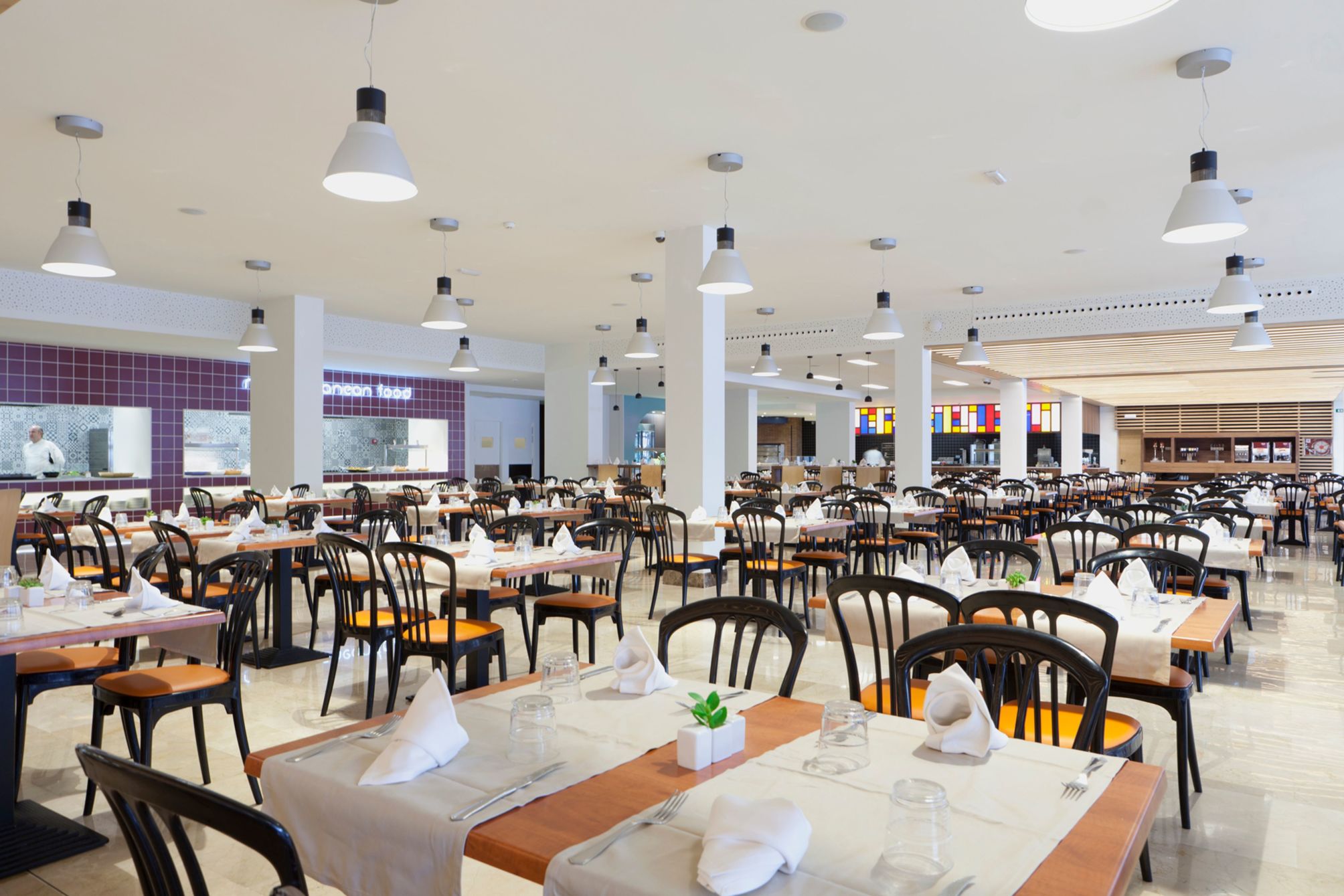 

Cagliari - Santa Ponsa - Samos Hotel