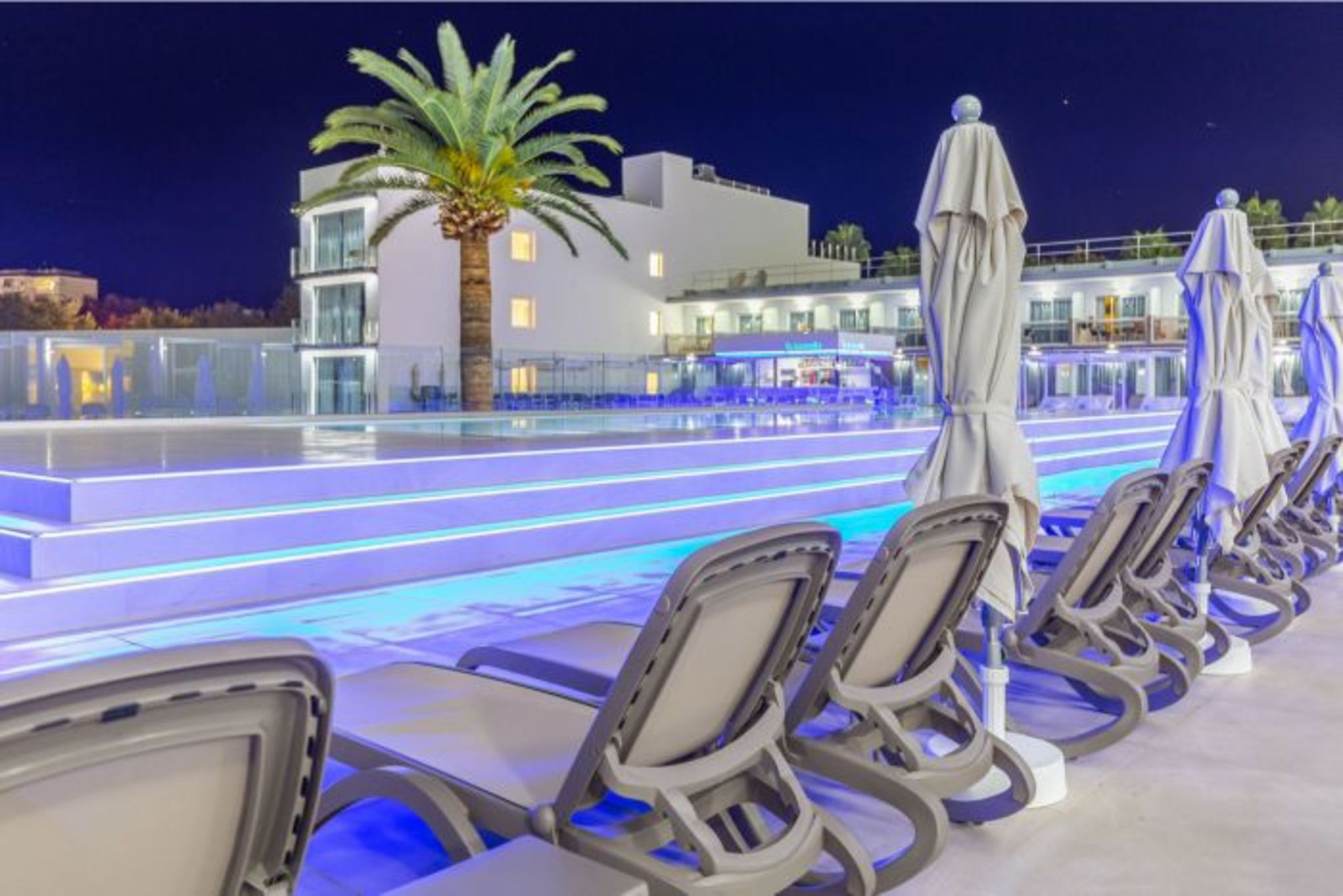 

Napoli - Santa Ponsa - Samos Hotel