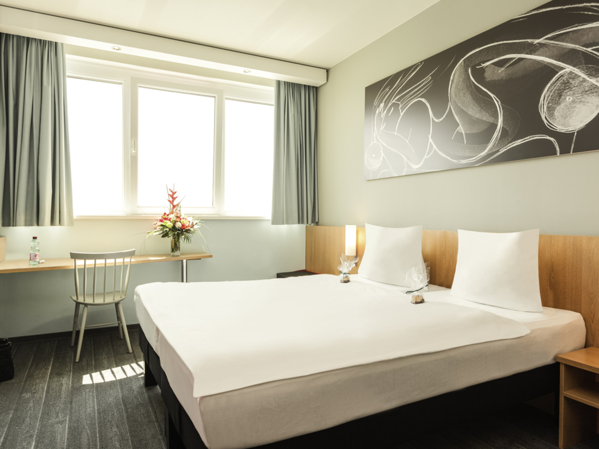 

Roma - Himberg - Ibis Vienna Airport