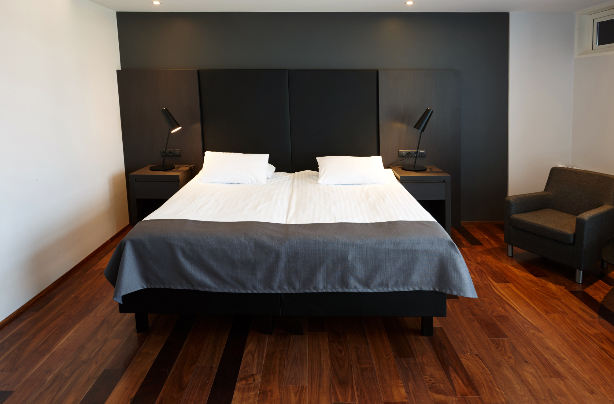 

Milano - Kopavogur - Hotel Reykjavík Grand