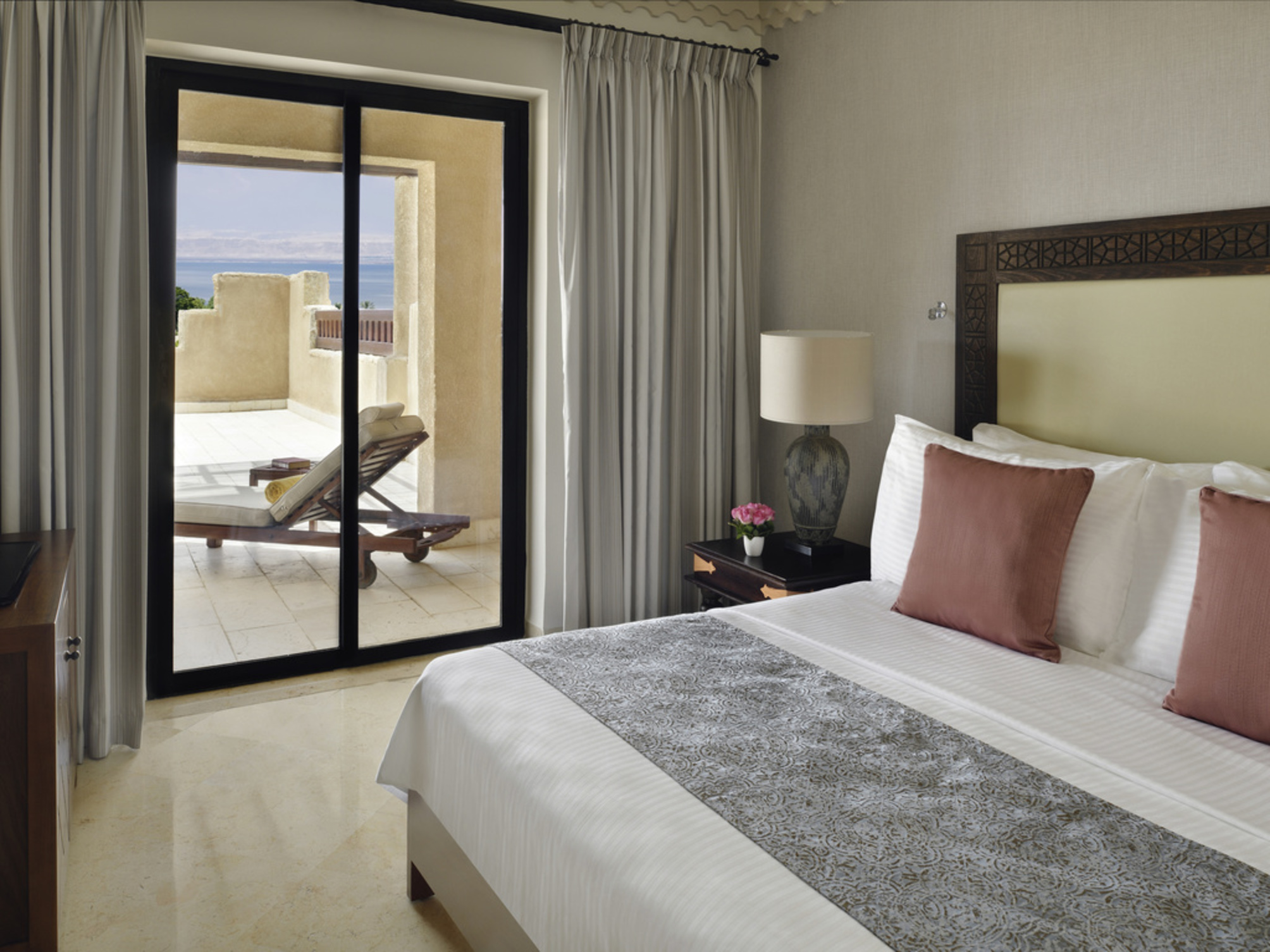

Ancona - Sweimeh - Mövenpick Dead Sea Jordan
