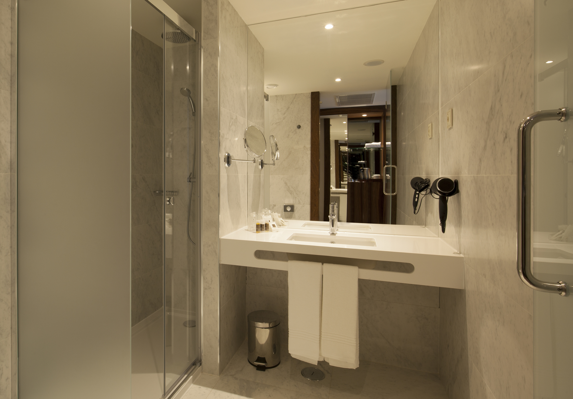 

Cagliari - Lisbona - TURIM Marques Hotel