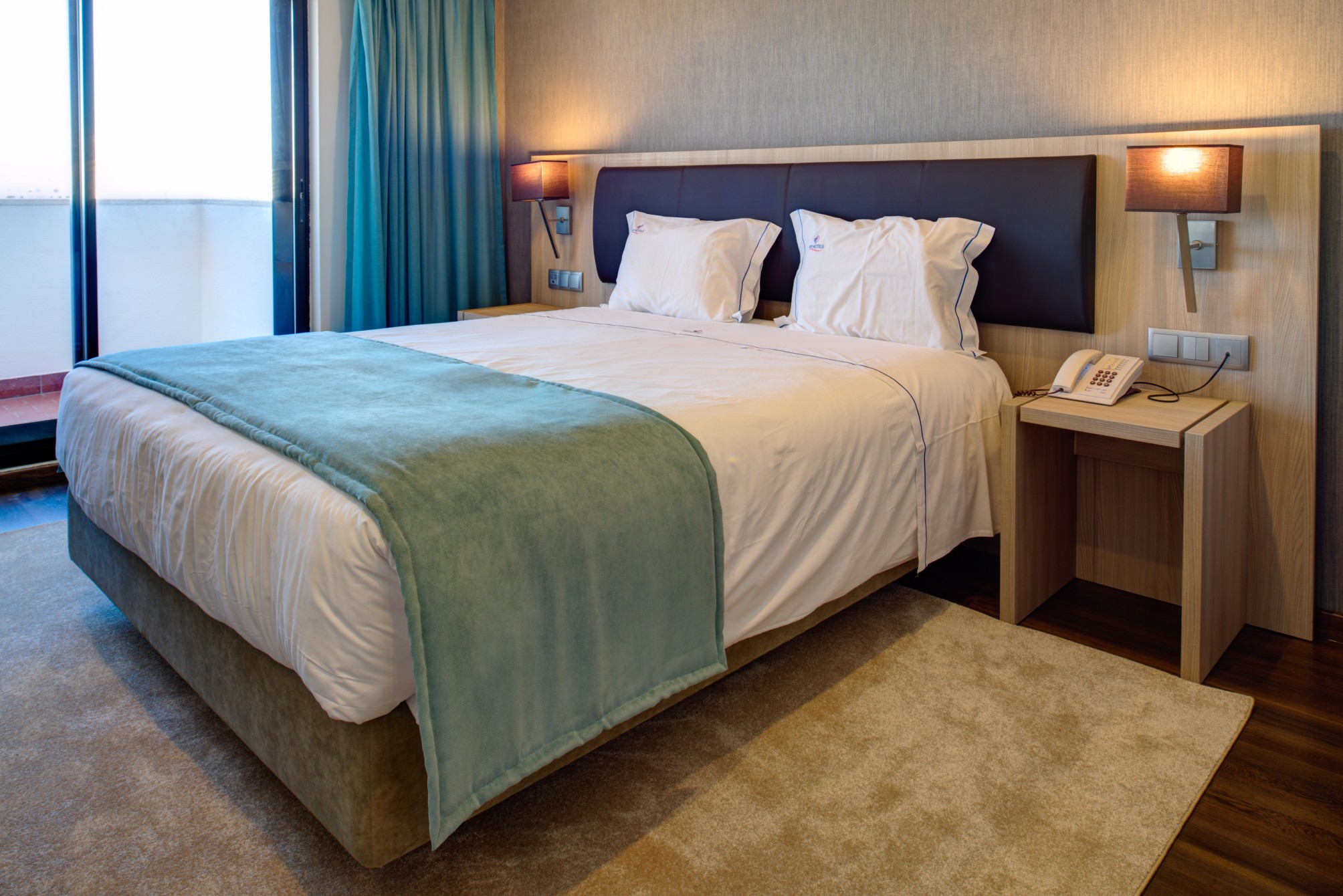 

Roma - Carnaxide - VIP Executive Zurique Hotel