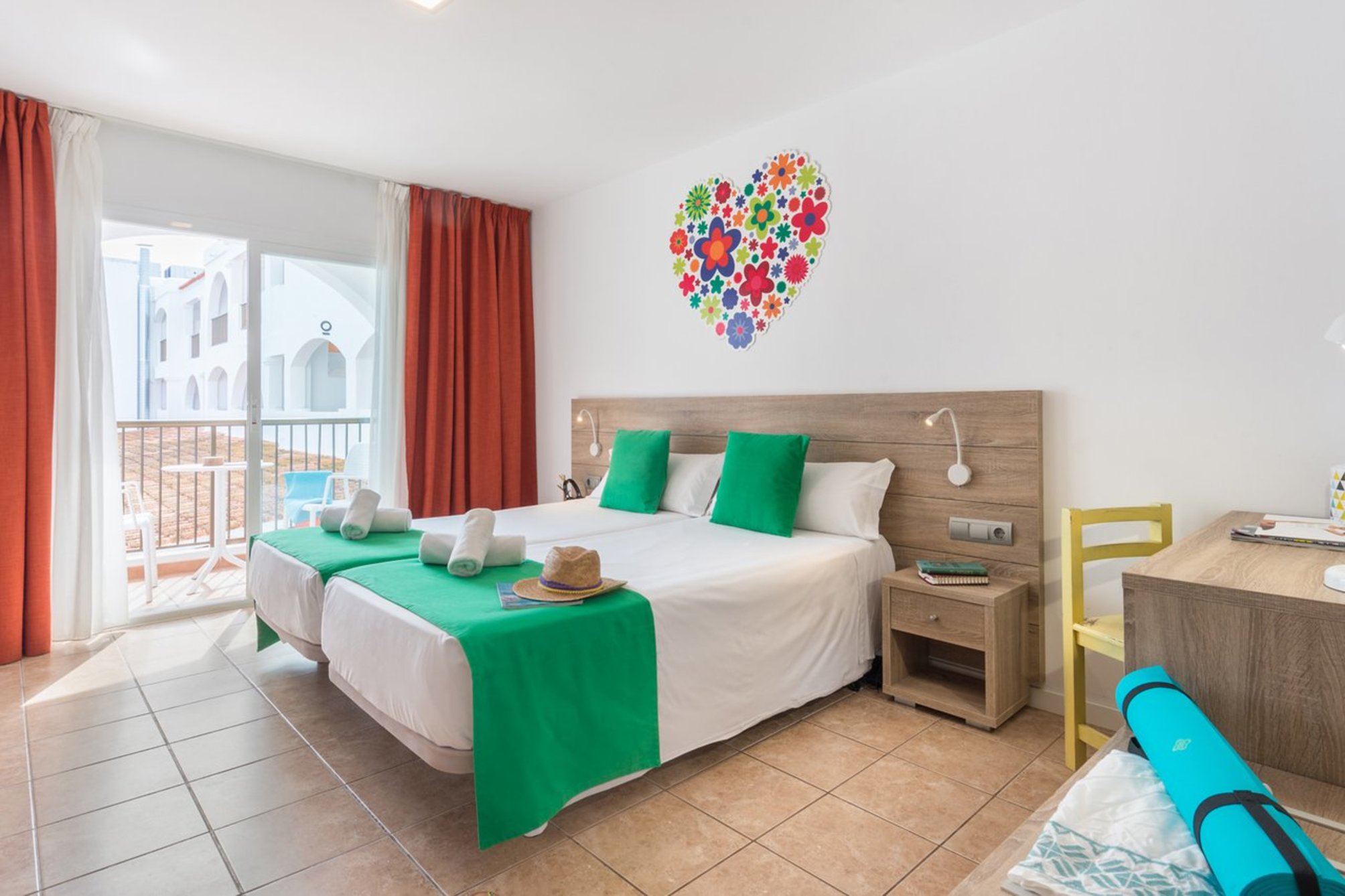 

Ancona - Sant Jordi, Ibiza - Hotel Vibra Bossa Flow