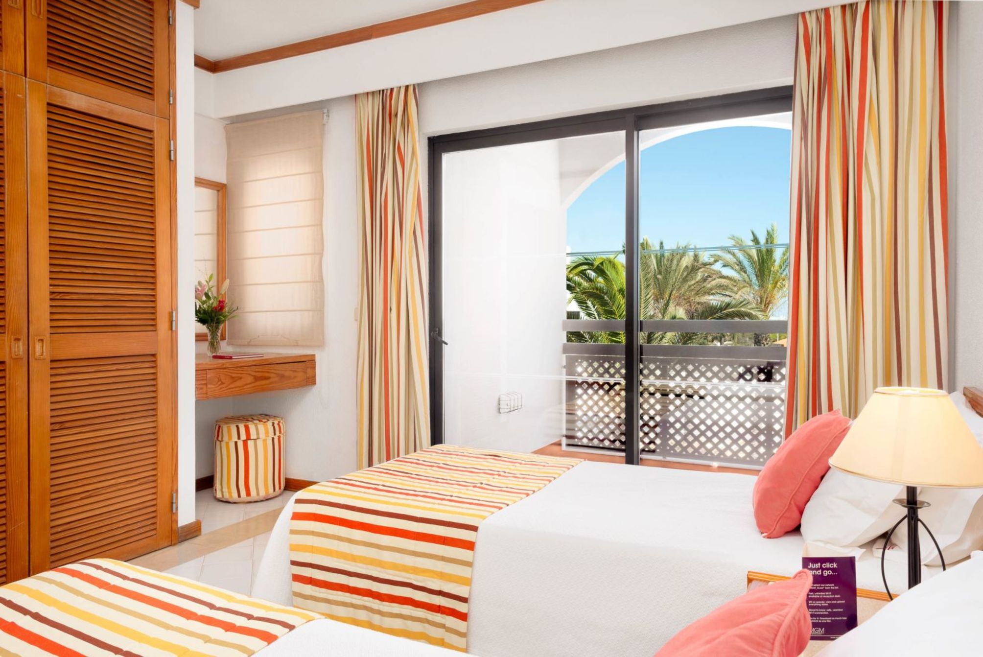 

Venezia - Albufeira - Muthu Oura Praia Hotel