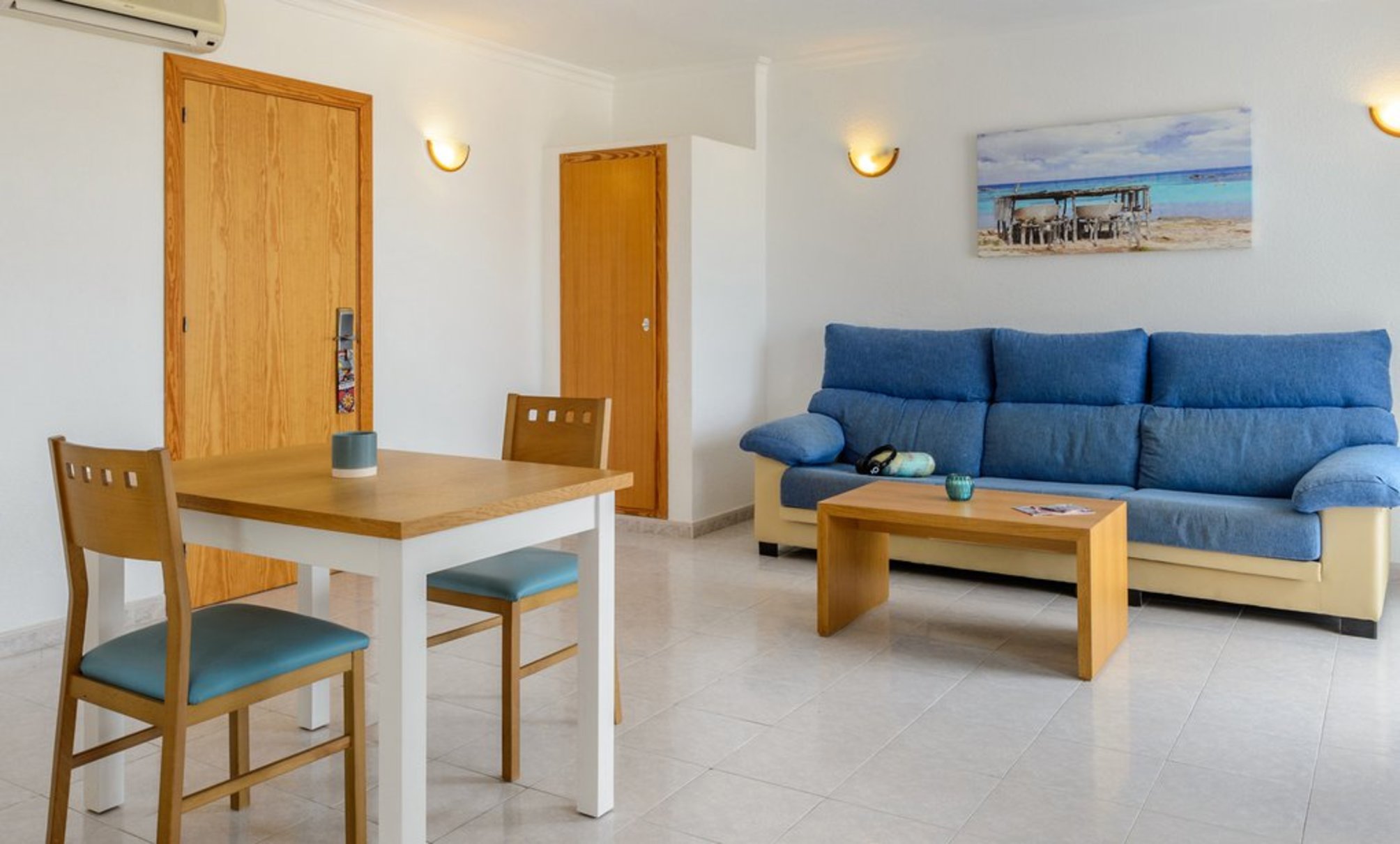 

Cagliari - San Antonio de Portmany, Ibiza - Aparthotel Vibra San Marino