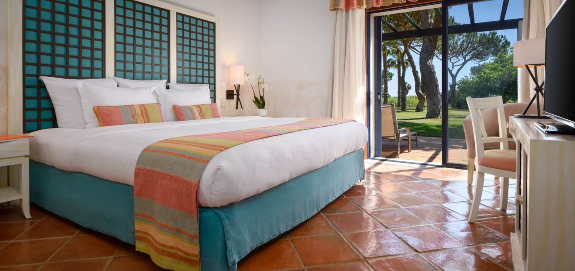 Suite, vistas al jardín