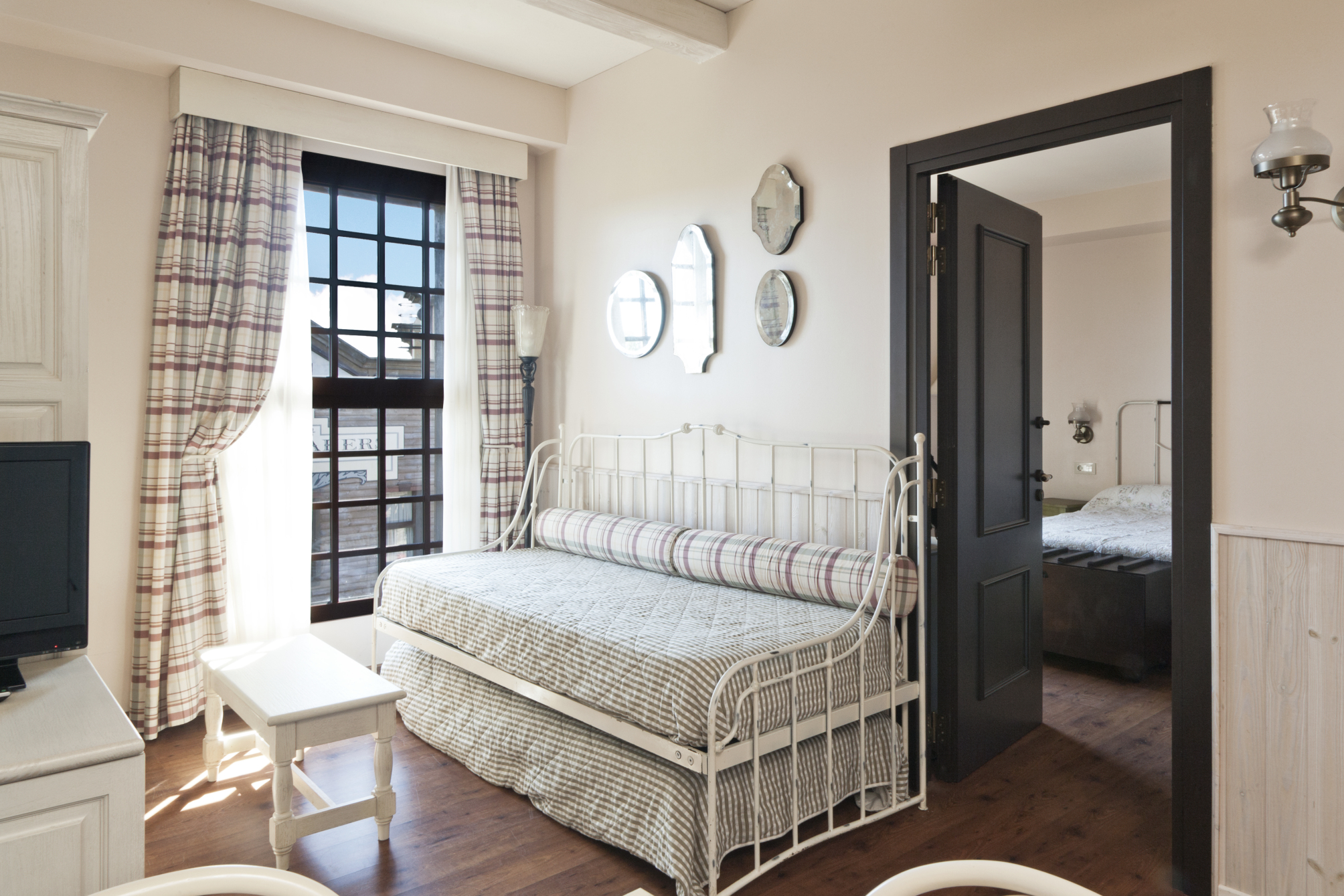 

Milano - Cambrils - Portaventura Hotel Gold River. Tickets Included.