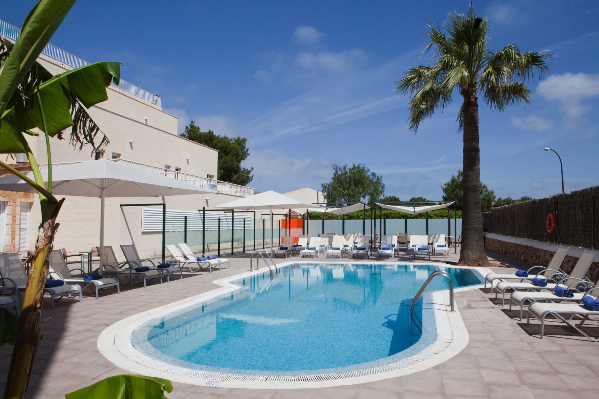 

Roma - Colonia Sant Jordi - Aparthotel Isla de Cabrera