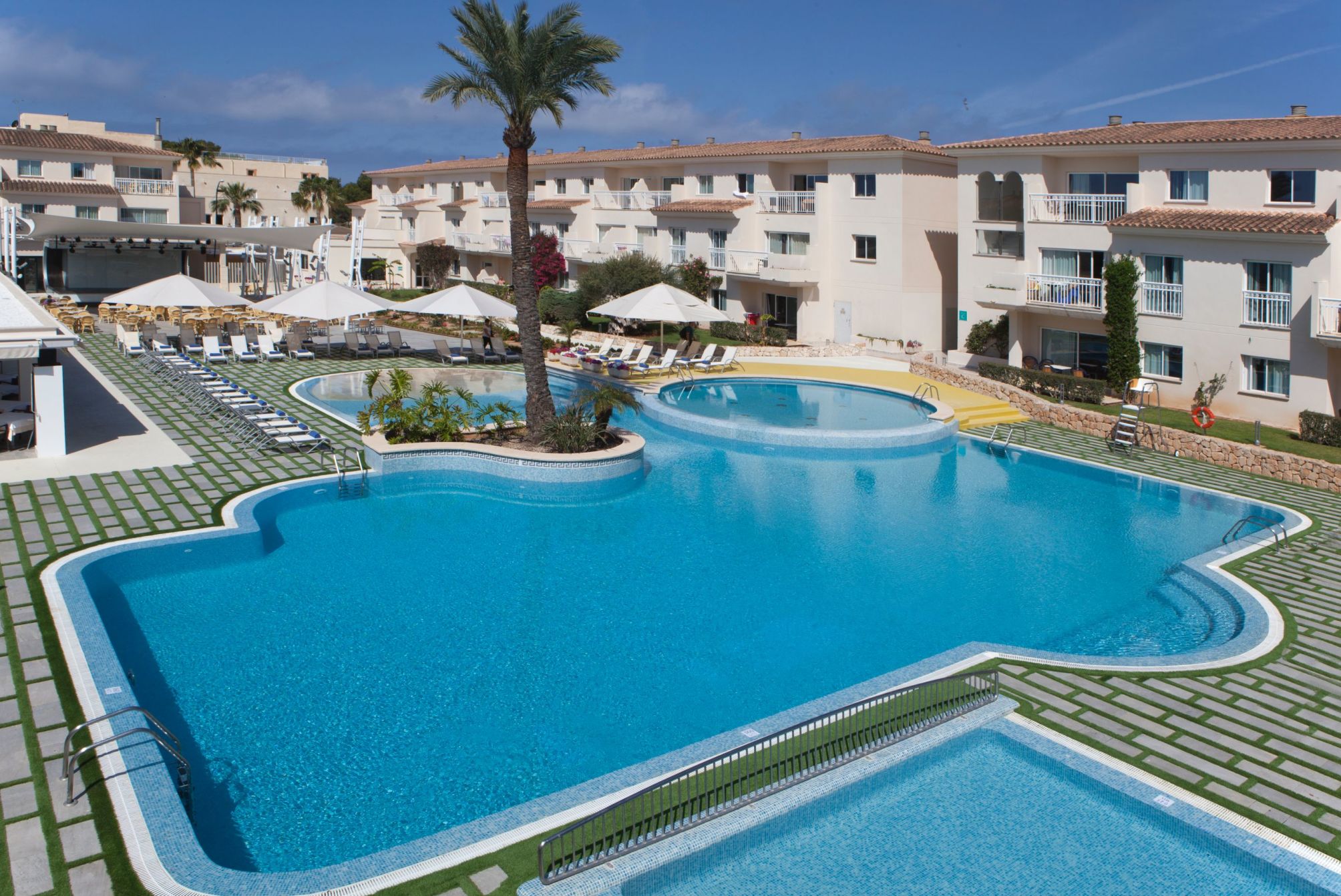 

Cagliari - Colonia Sant Jordi - Aparthotel Isla de Cabrera