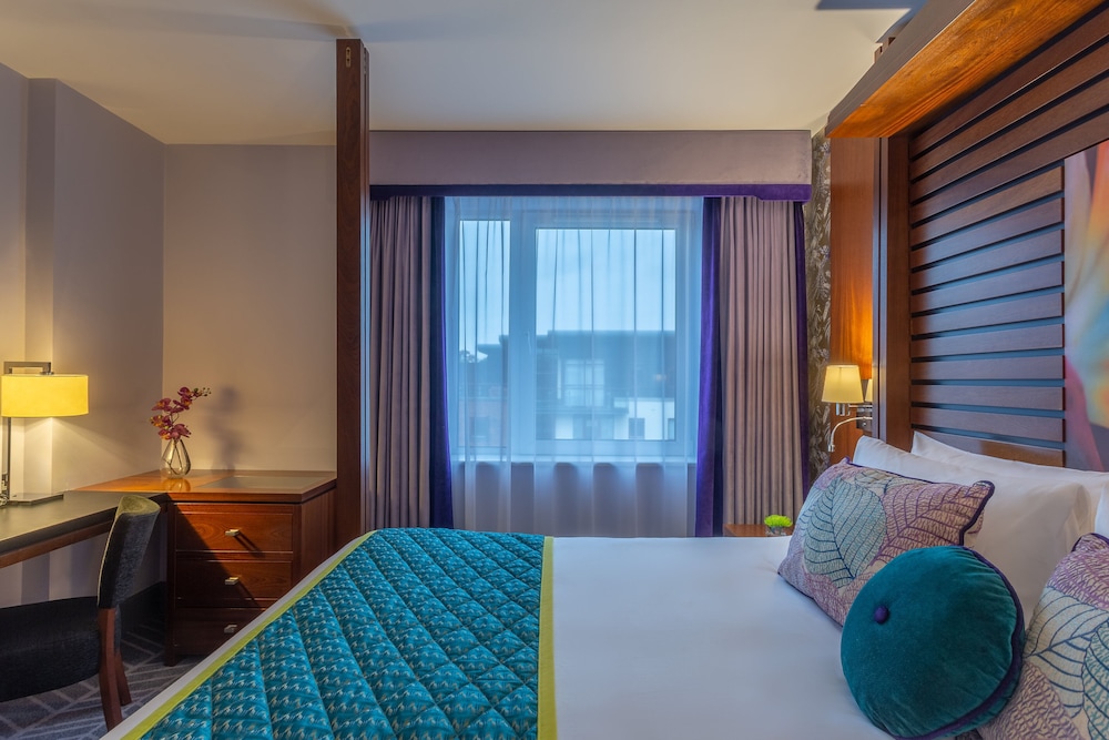 

Roma - Swords - Crowne Plaza Dublin Airport