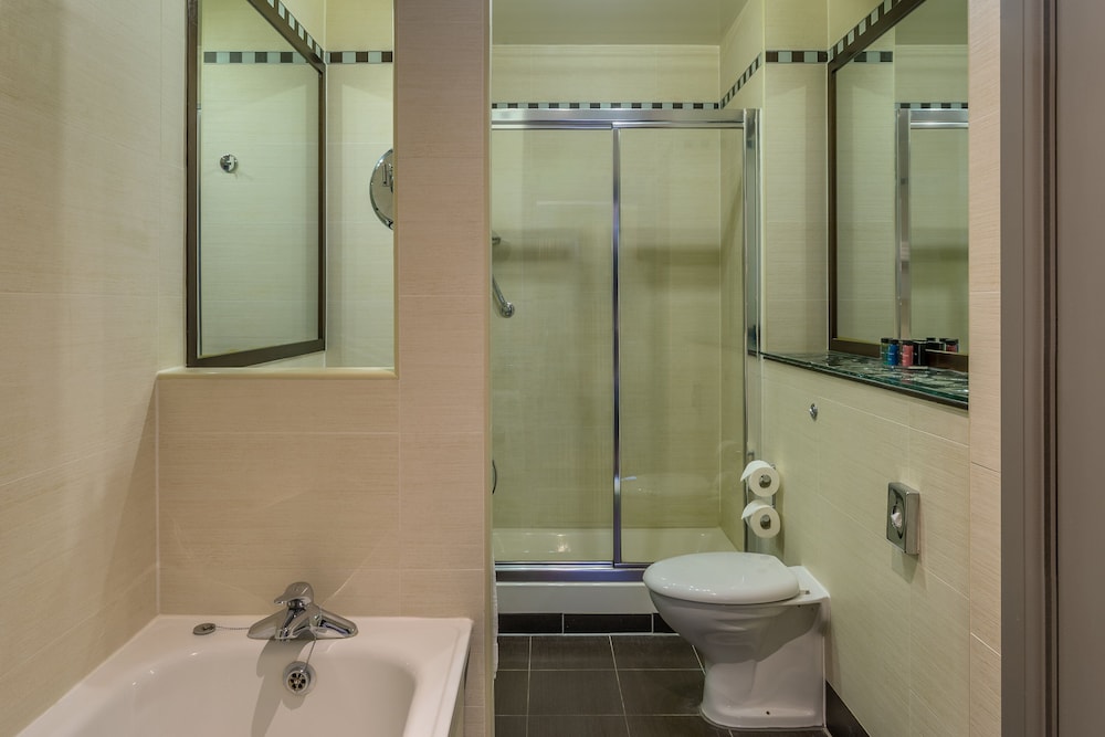 

Roma - Swords - Crowne Plaza Dublin Airport