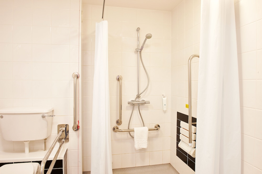 

Napoli - Manchester Airport - Holiday Inn Express Manchester Airport