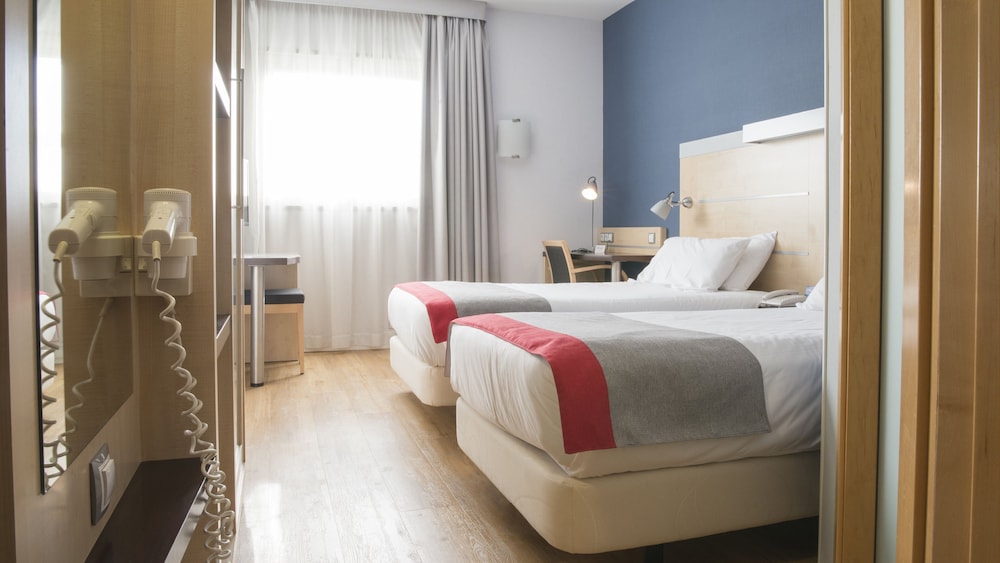 

Brindisi - Sant Boi de Llobregat - Holiday Inn Express Barcelona - Molins de Rei