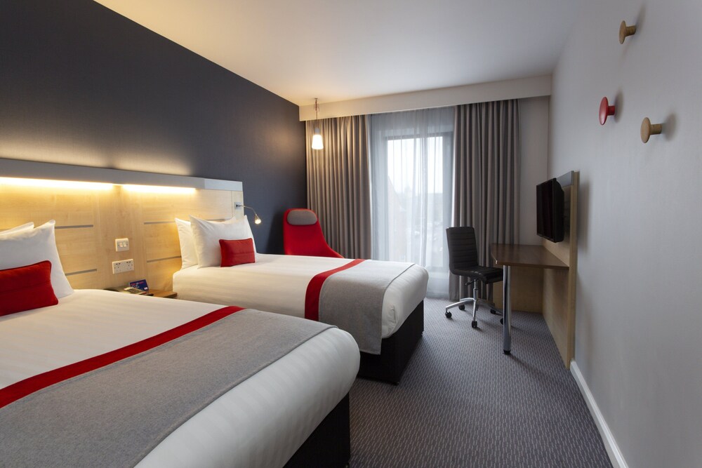 

Napoli - Cheltenham - Holiday Inn Express Cheltenham Town Centre