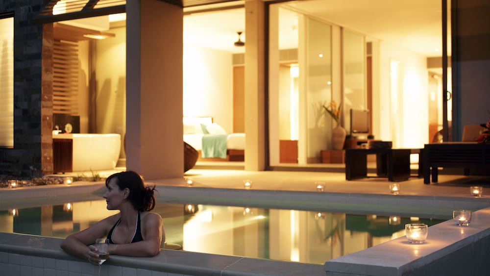 

Bologna - Natadola - InterContinental Hotels Fiji Golf Resort & Spa