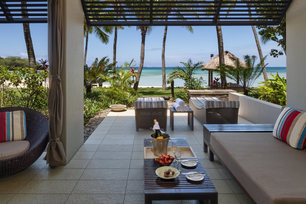 

Roma - Natadola - InterContinental Hotels FIJI GOLF RESORT & SPA