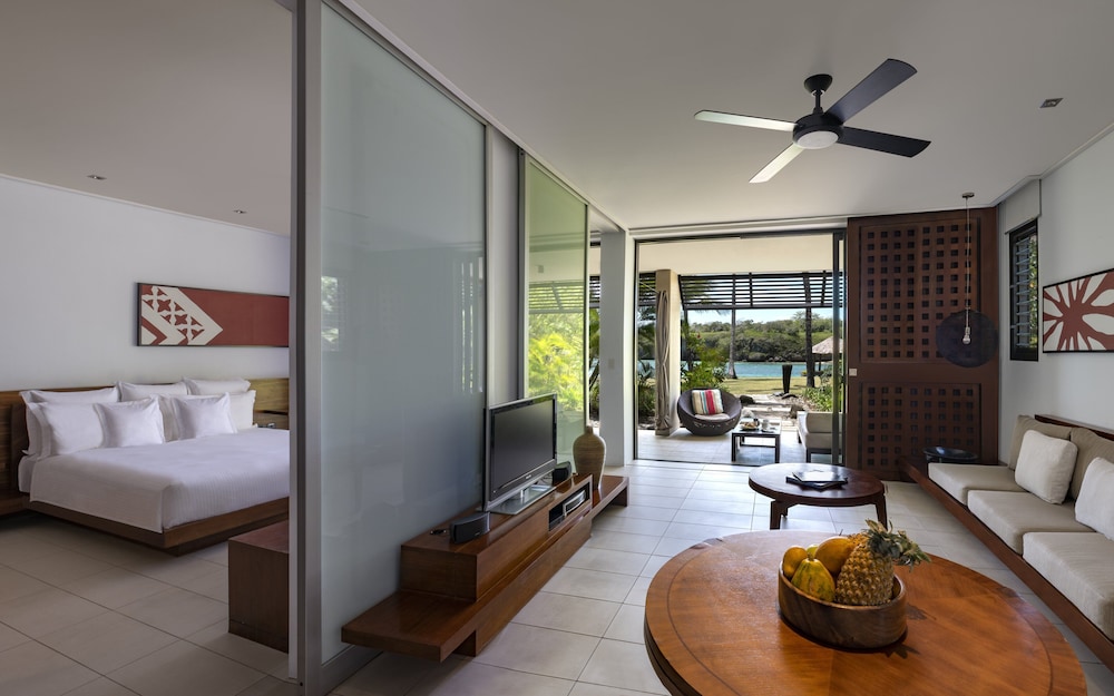 

Roma - Natadola - InterContinental Hotels Fiji Golf Resort & Spa