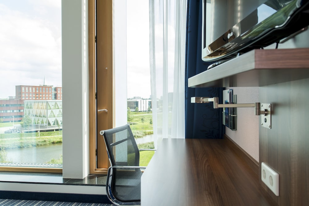 

Milano - Utrecht - Holiday Inn Express Utrecht - Papendorp