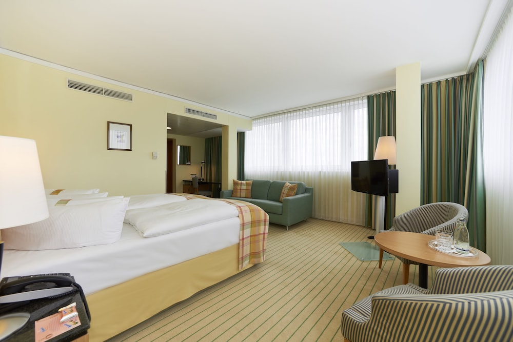 

Pisa - Blankenfelde - Holiday Inn BERLIN AIRPORT - CONF CENTRE
