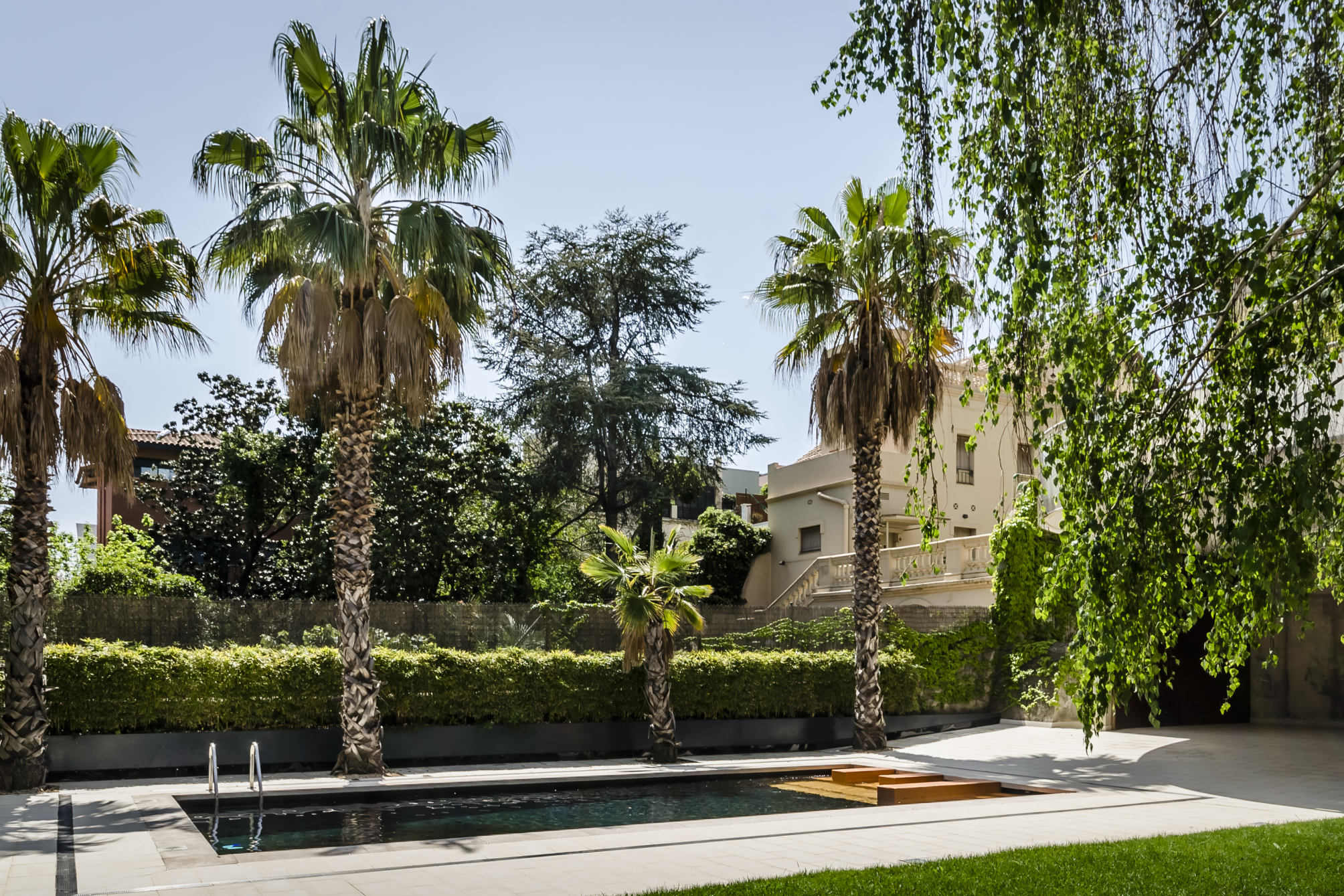 

Milano - Sant Cugat del Vallès - Ikonik Anglí