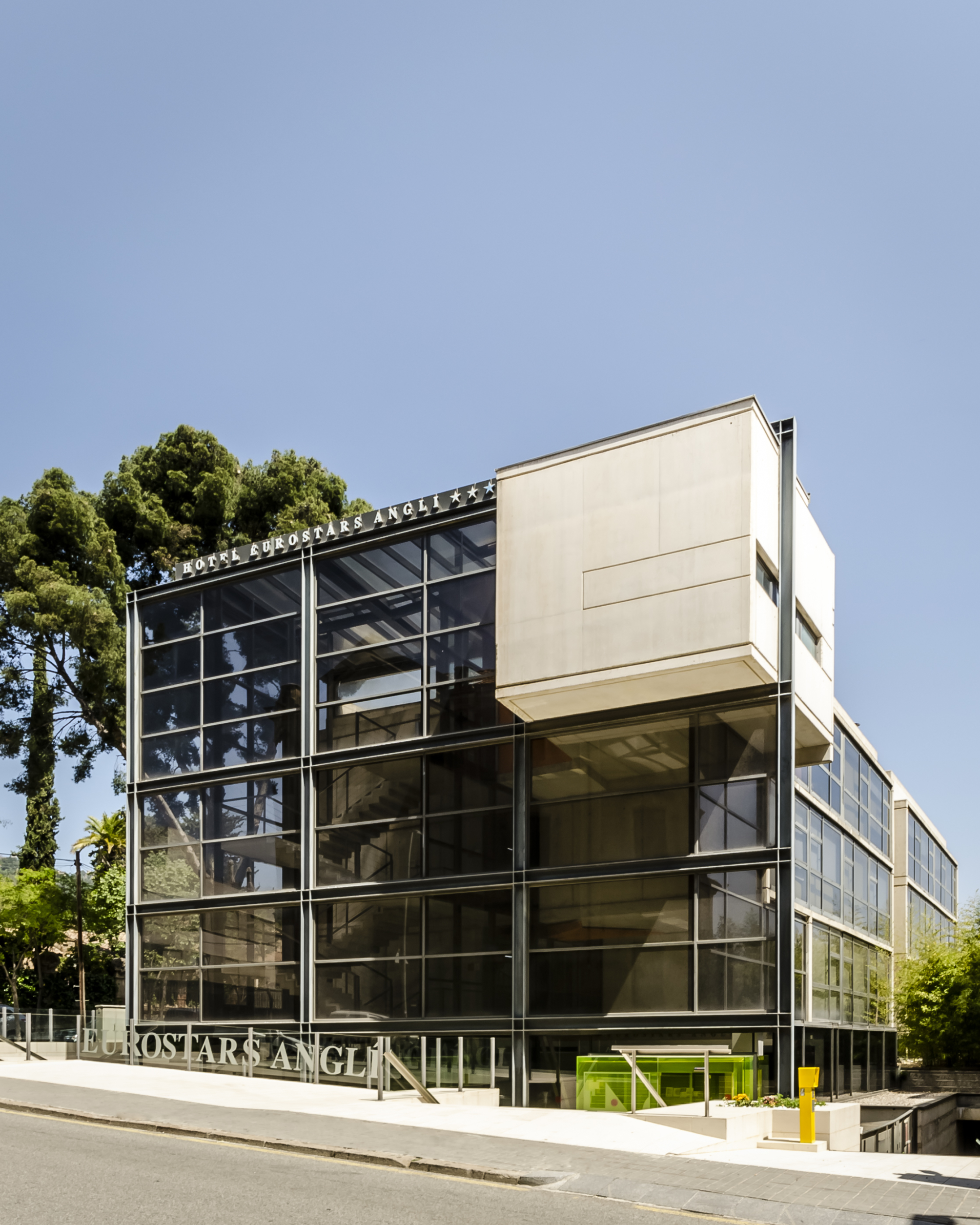 

Bari - Sant Cugat del Vallès - Ikonik Anglí