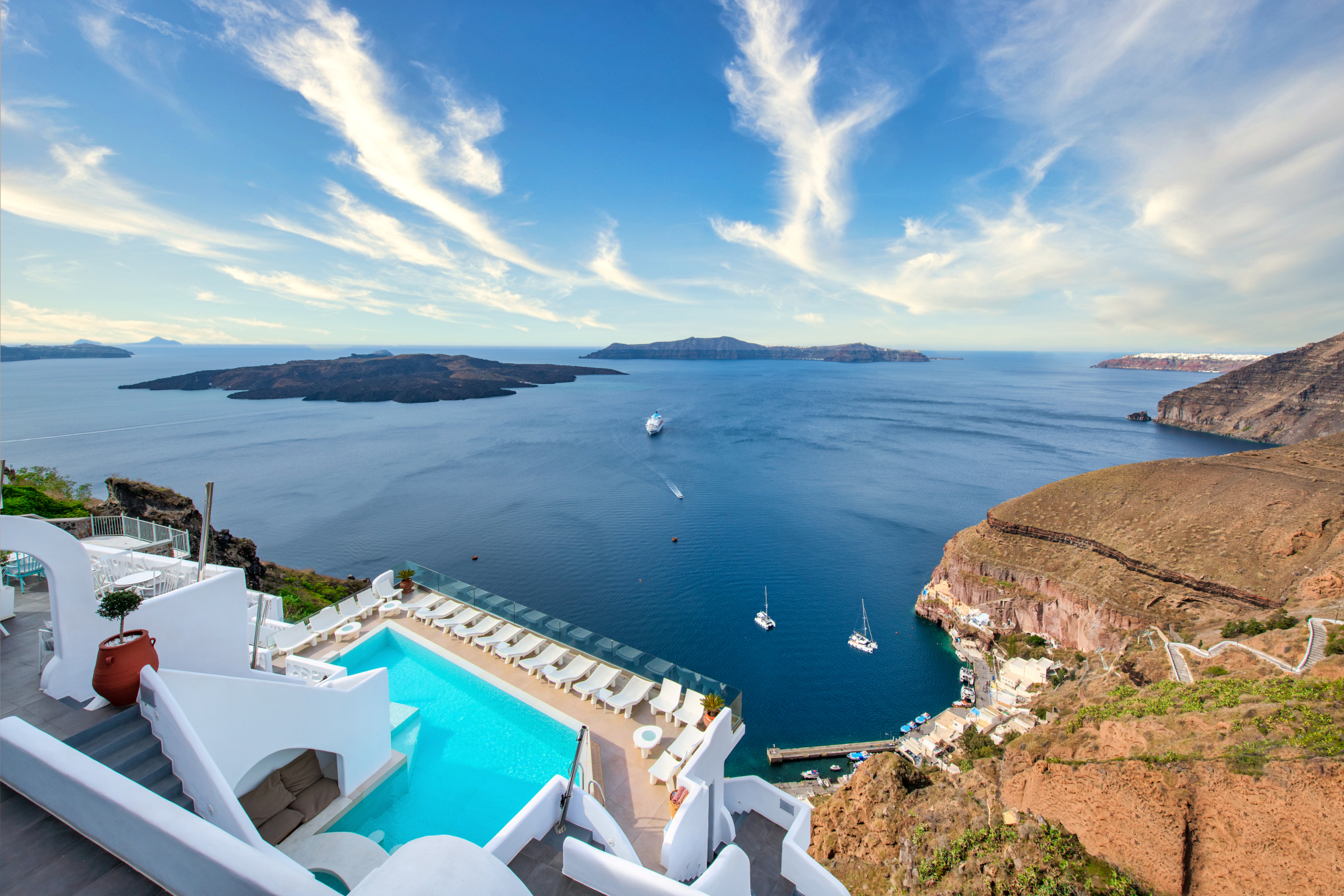 

Lamezia Terme - Fira - Athina Luxury Suites