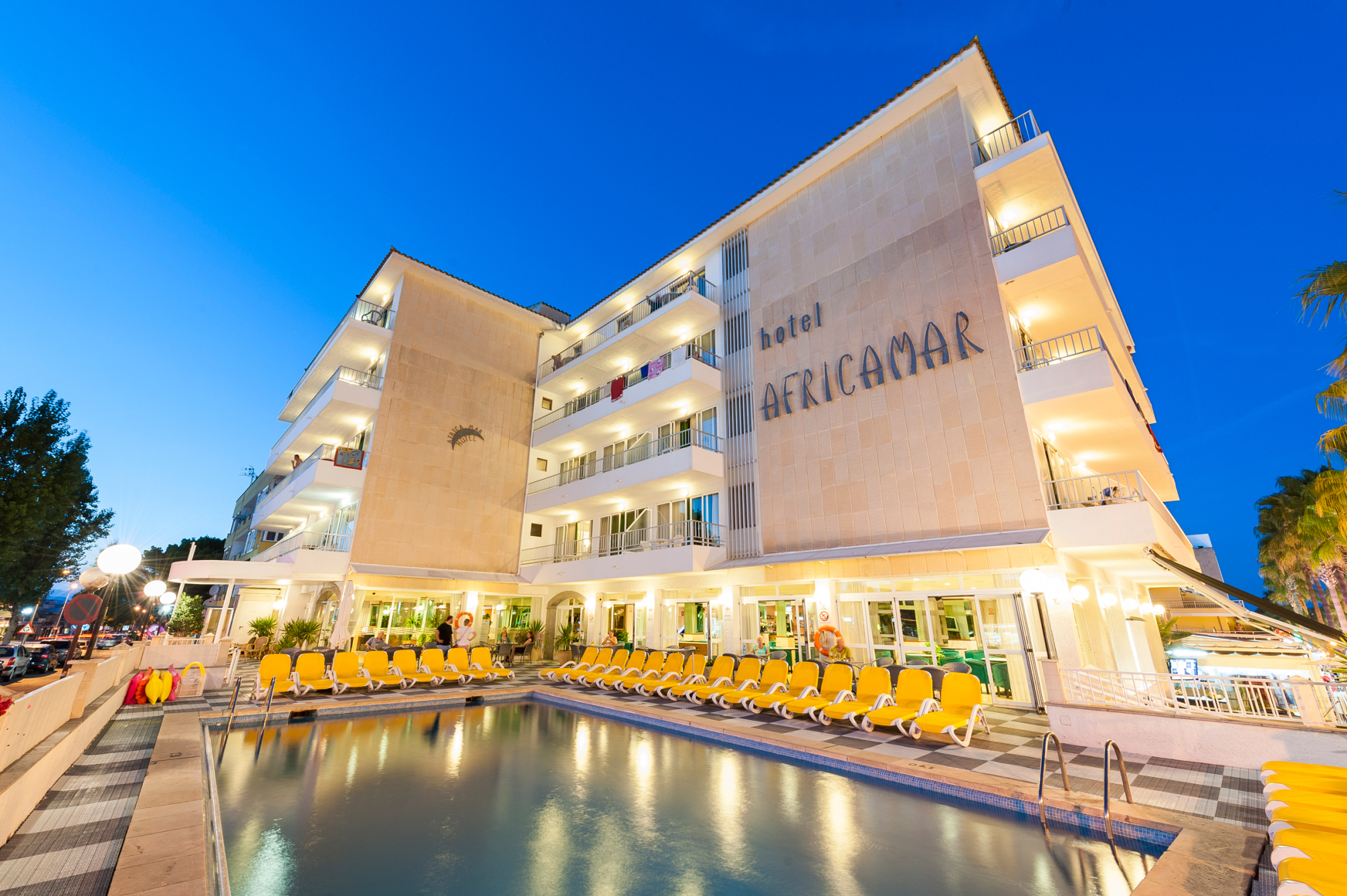 

Cagliari - Alcudia - Aparthotel Africamar