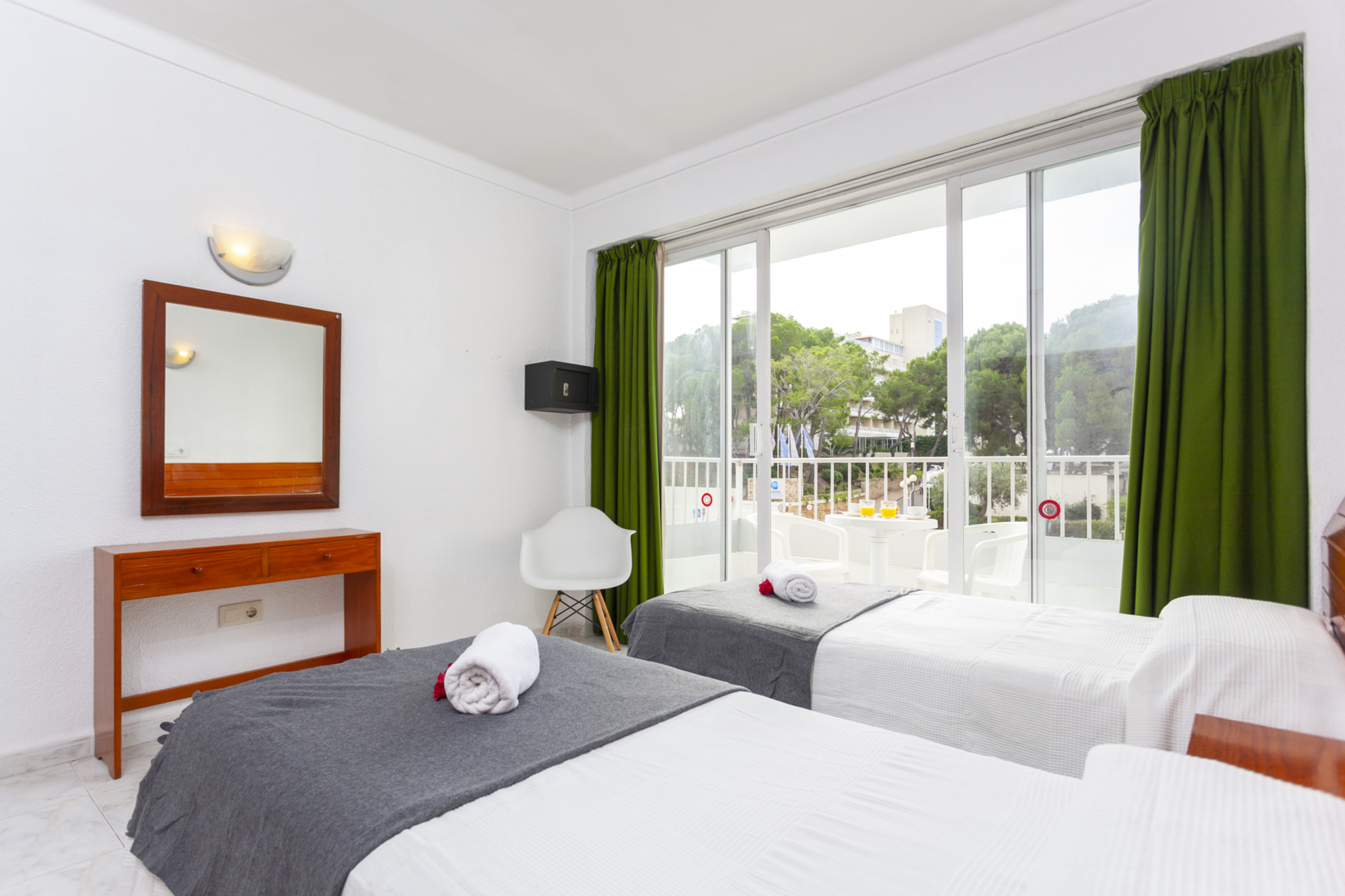 

Roma - Can Picafort - Aparthotel Africamar