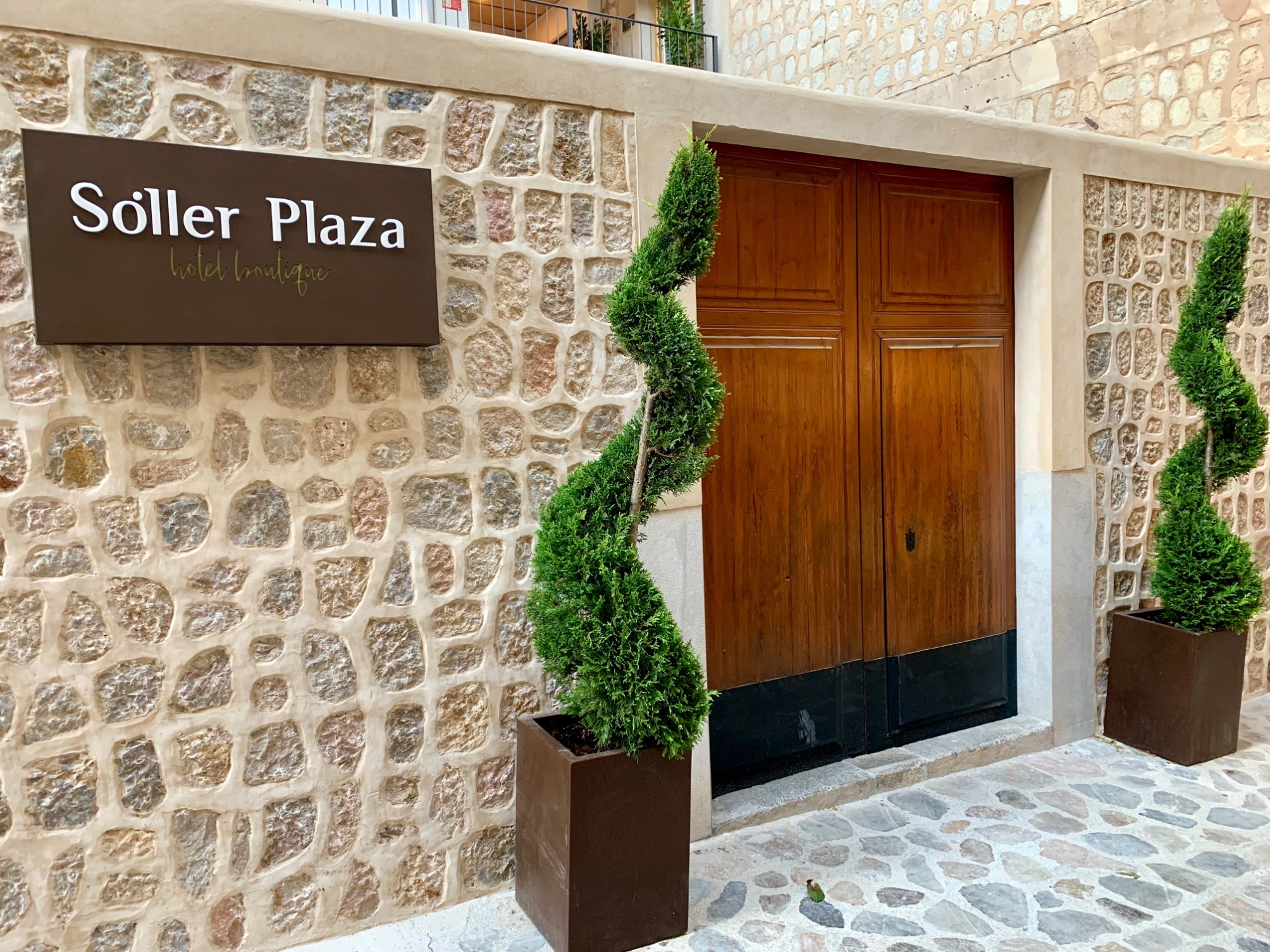 

Bari - Sóller - Soller Plaza
