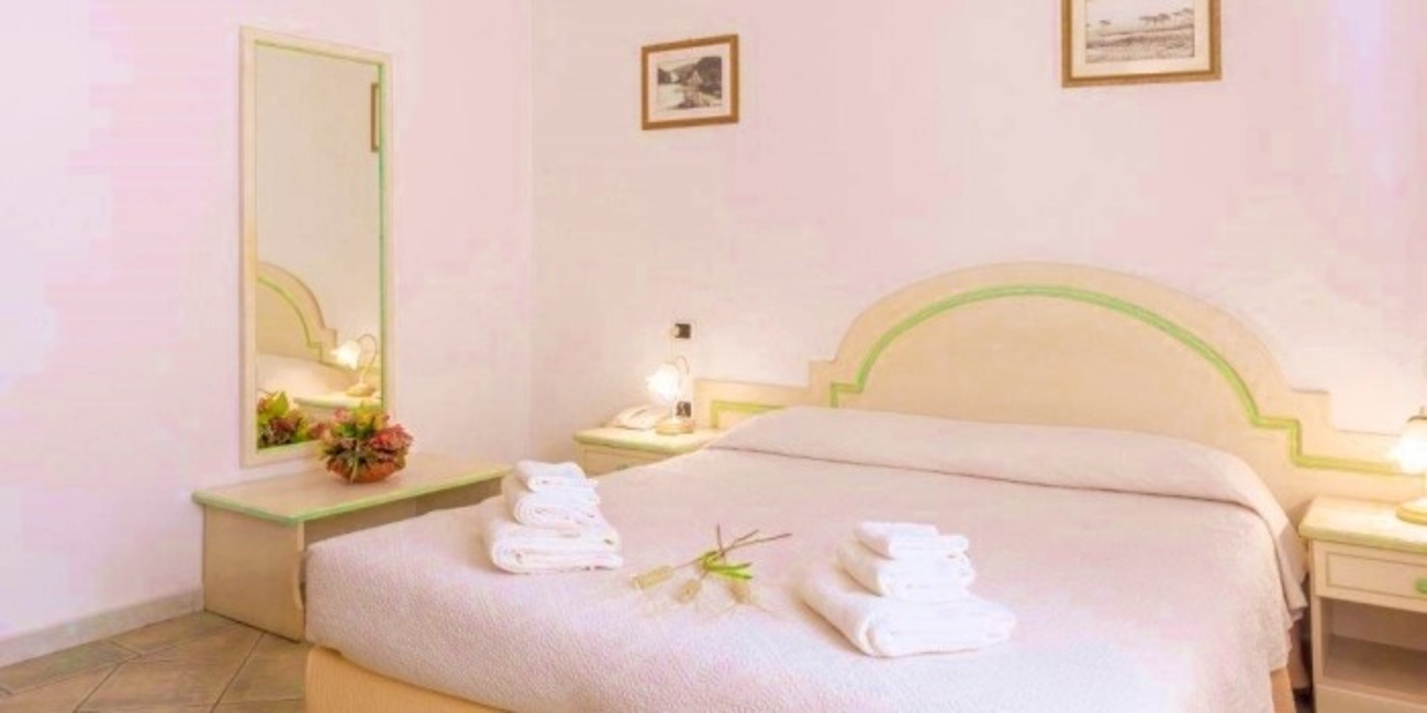 

Venezia - Olbia - Hotel Cavour