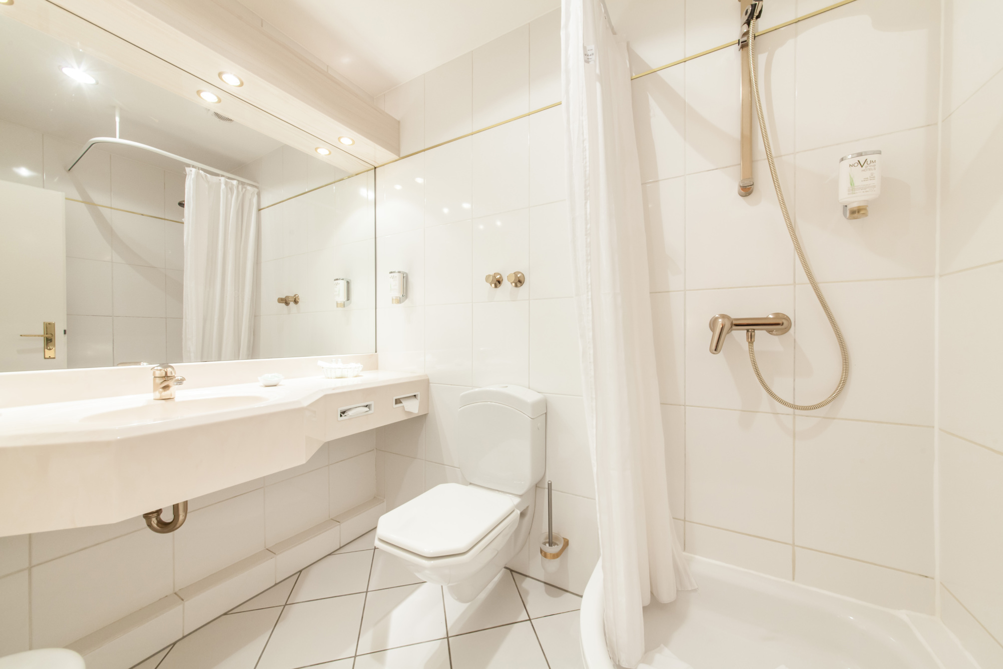 

Bologna - Berlino - Novum Hotel Kronprinz Berlin