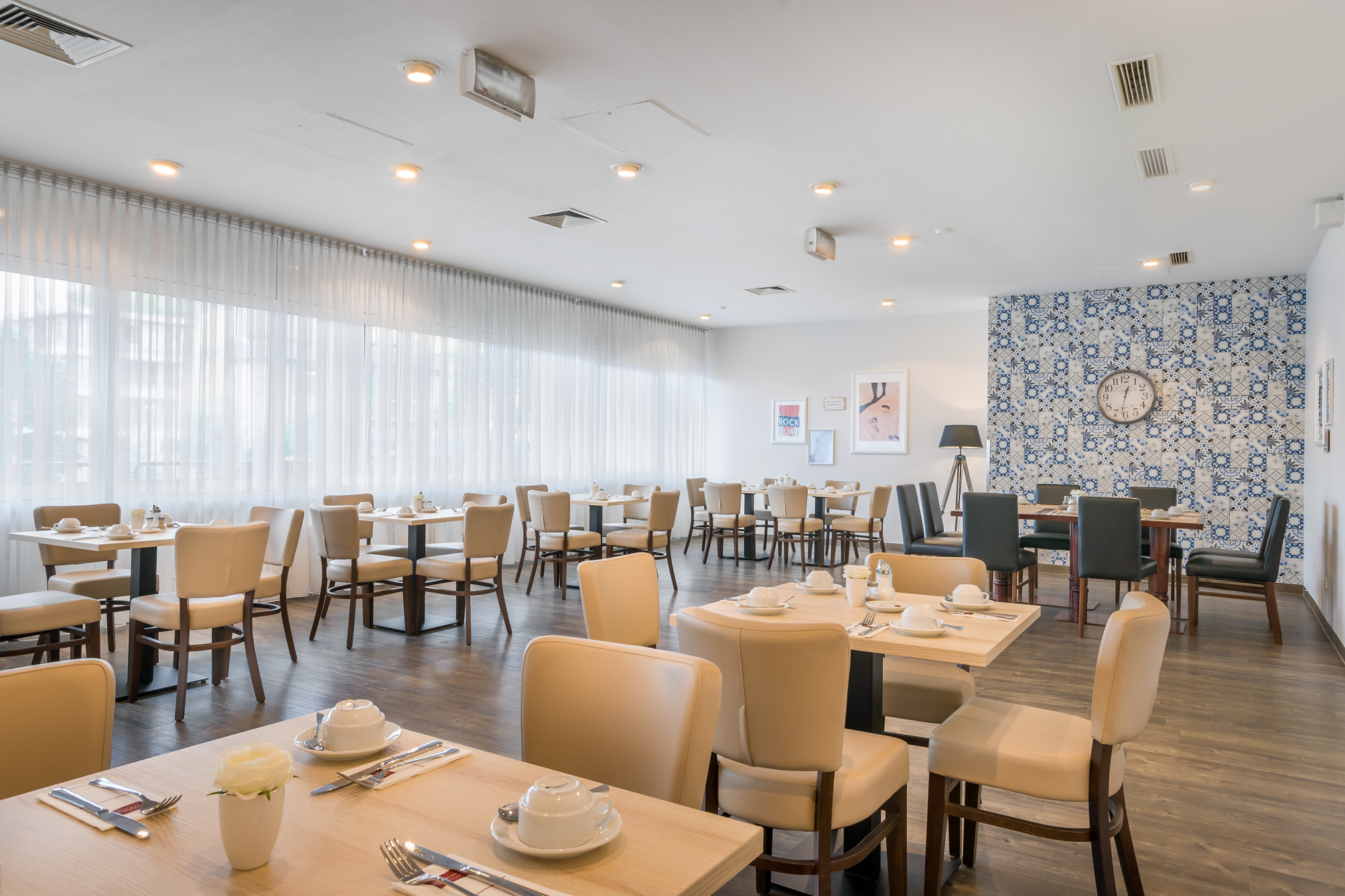 

Milano - Colonia - Hotel Mariella