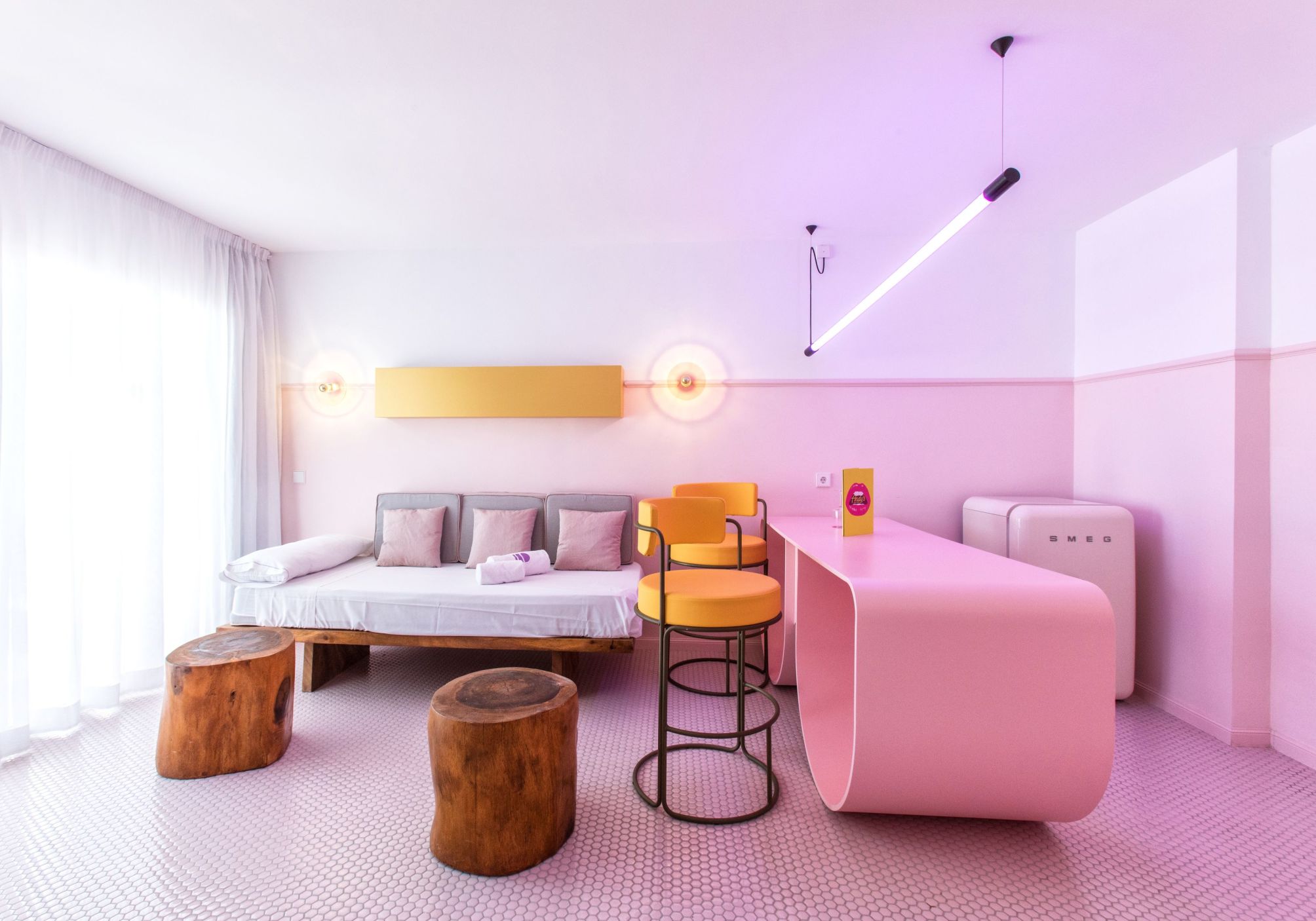 

Bologna - Bahia de Sant Antoni - Paradiso Ibiza Art Hotel