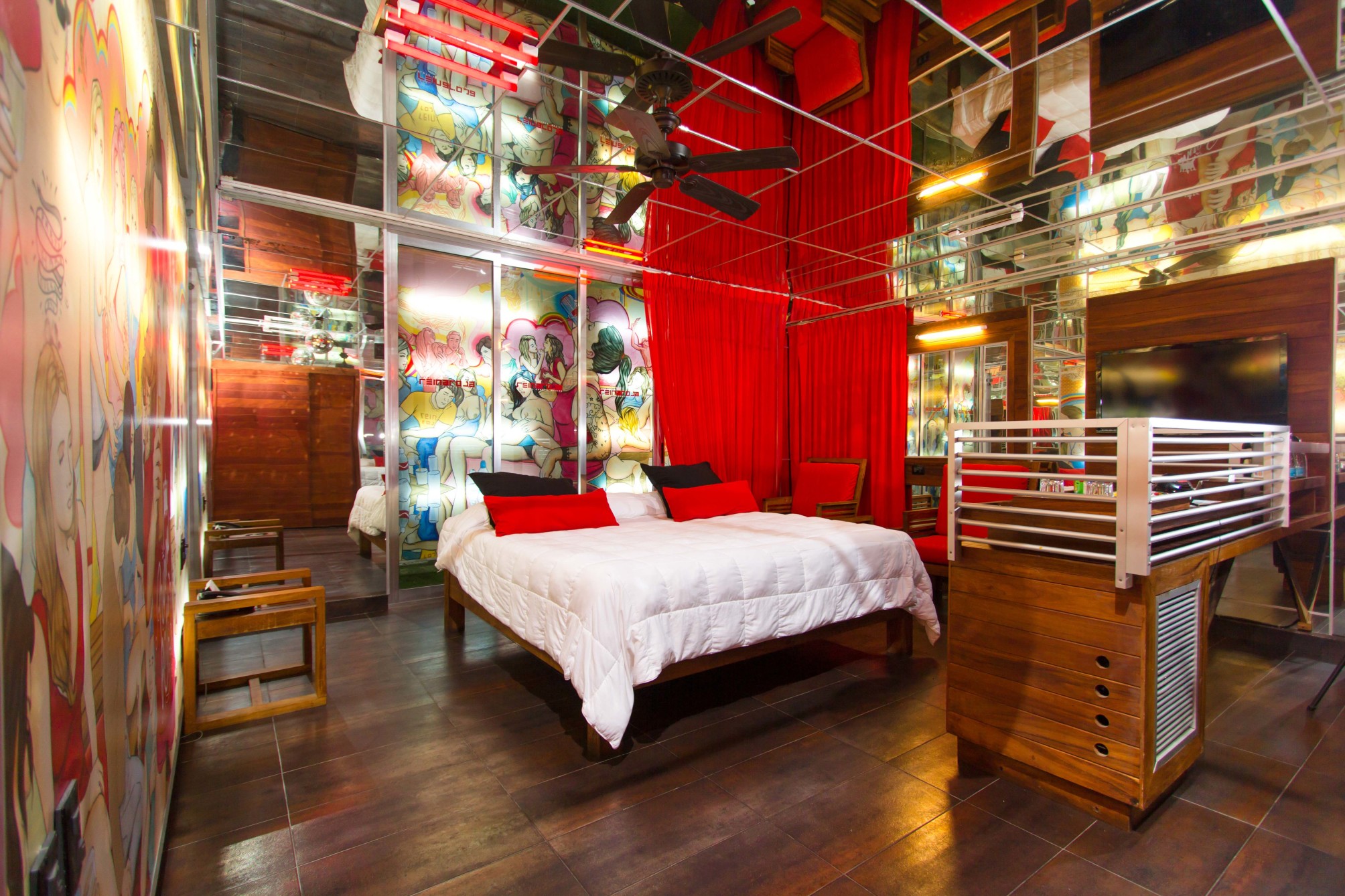 

Milano - Playa del Carmen - La Reina Roja Hotel Boutique