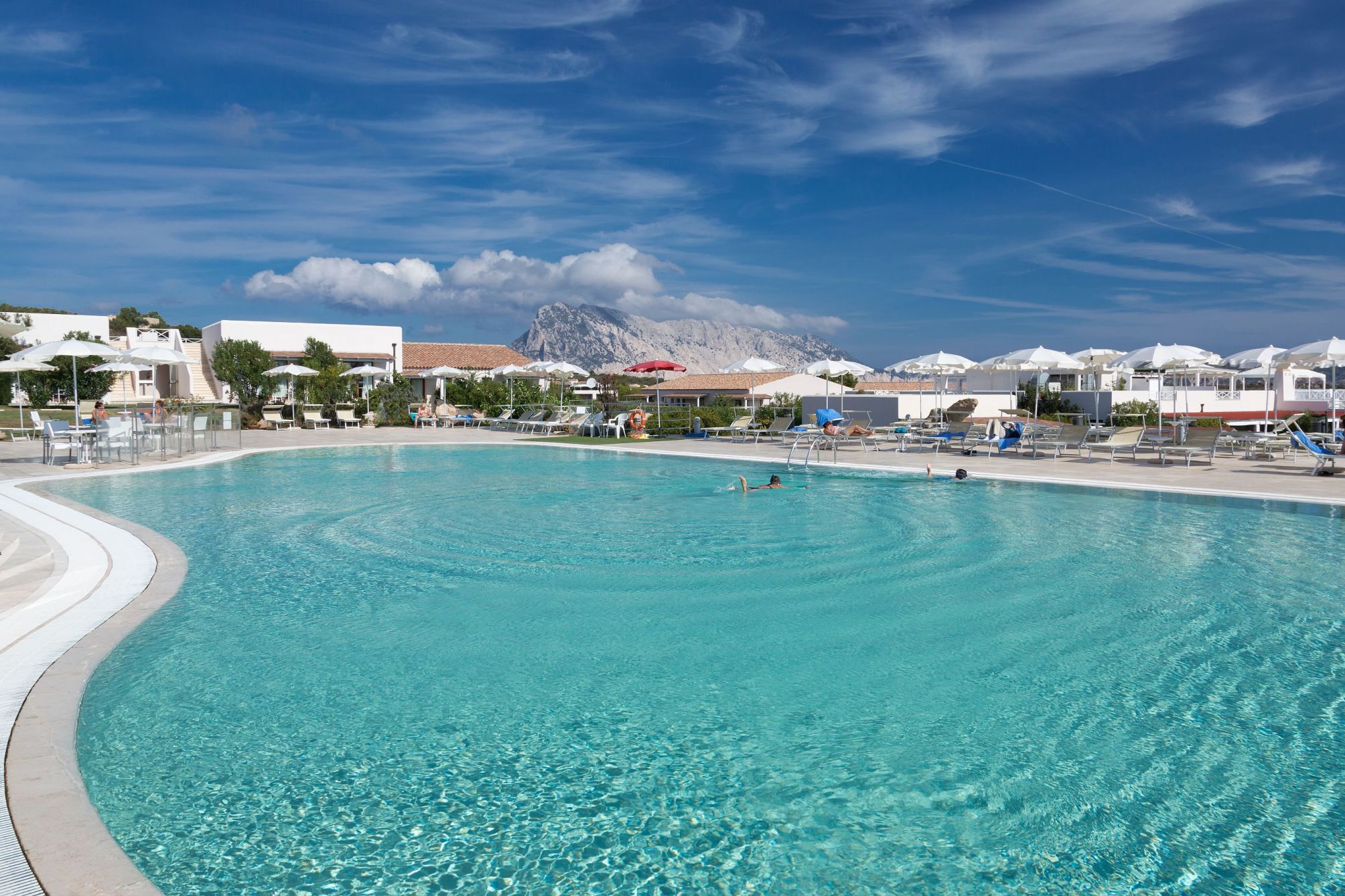 

Milano - Porto San Paolo - Grande Baia Resort & Spa