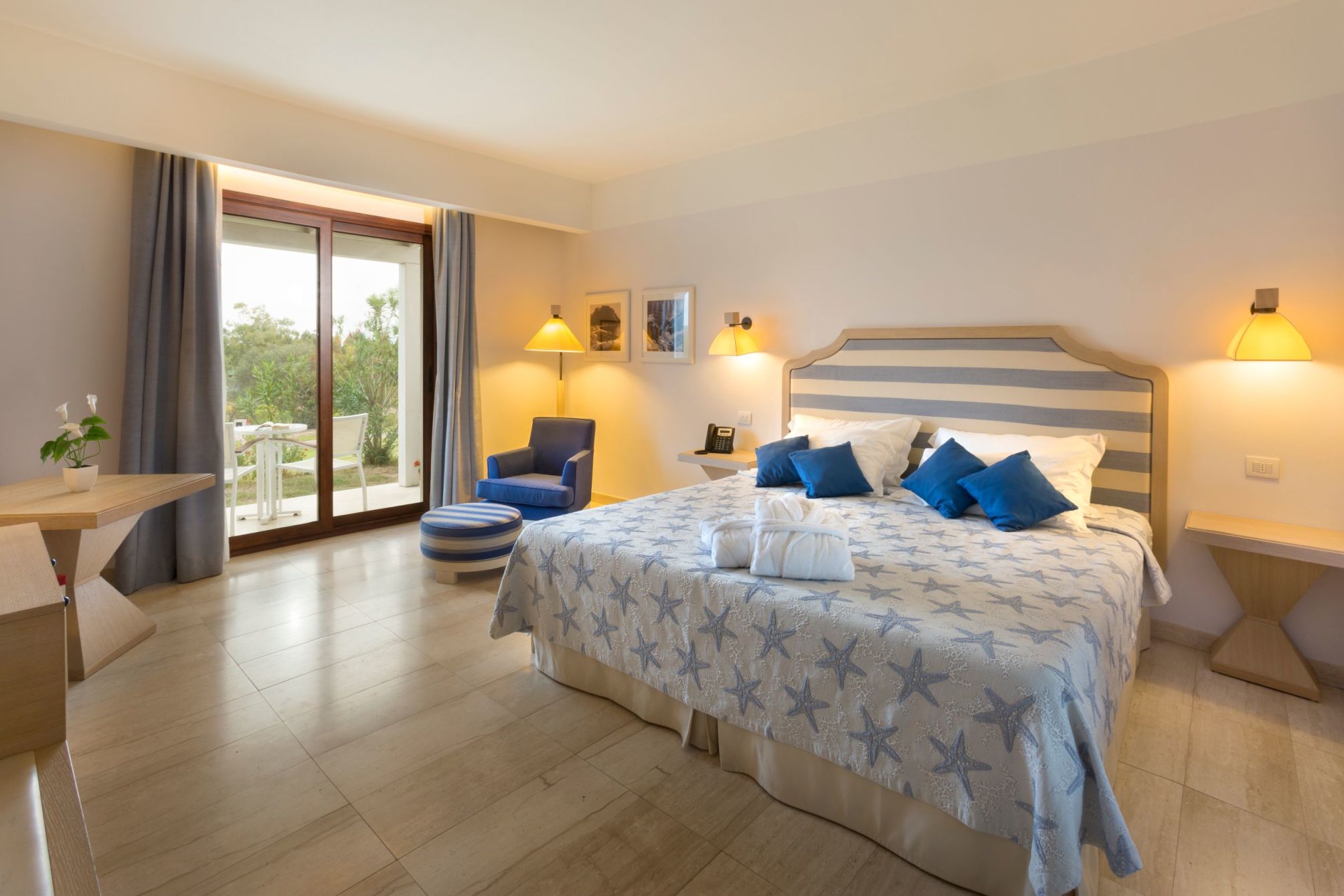 

Milano - Porto San Paolo - Grande Baia Resort & Spa