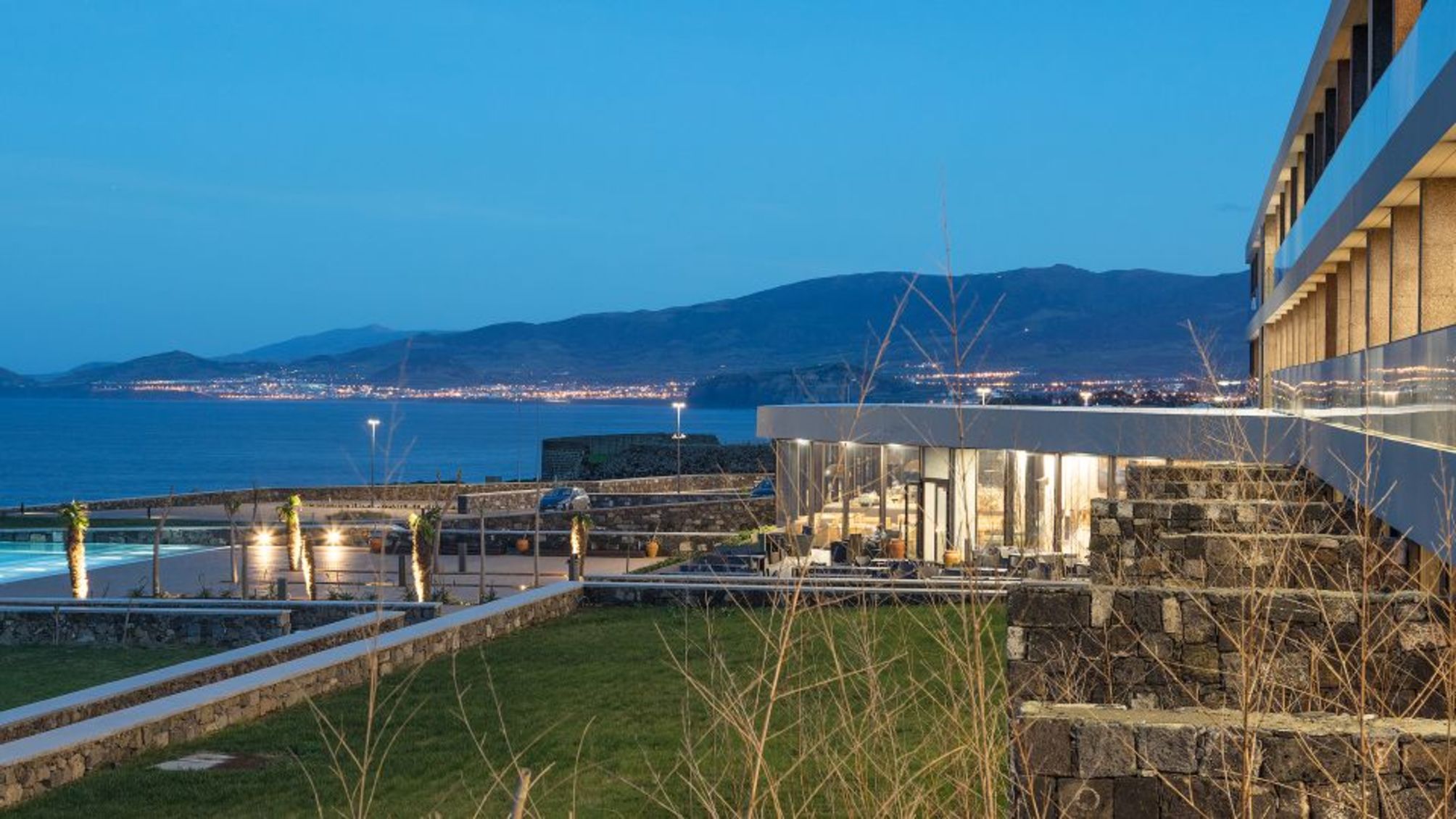 

Roma - Ribeira Grande - Pedras do Mar Resort & Spa