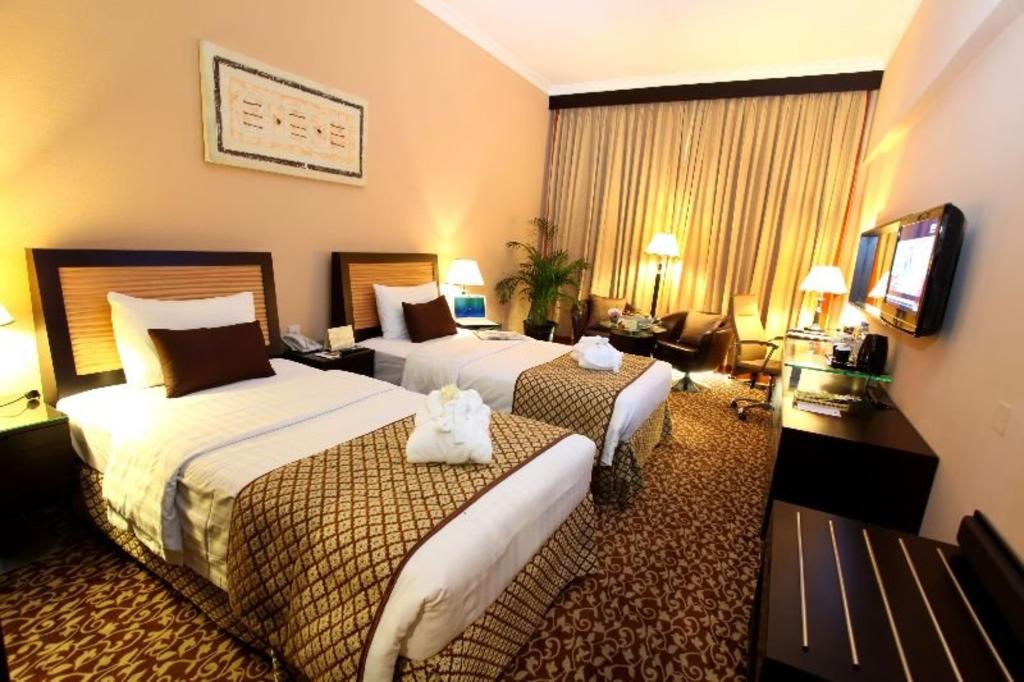 

Napoli - Dubai - Dorus Hotel