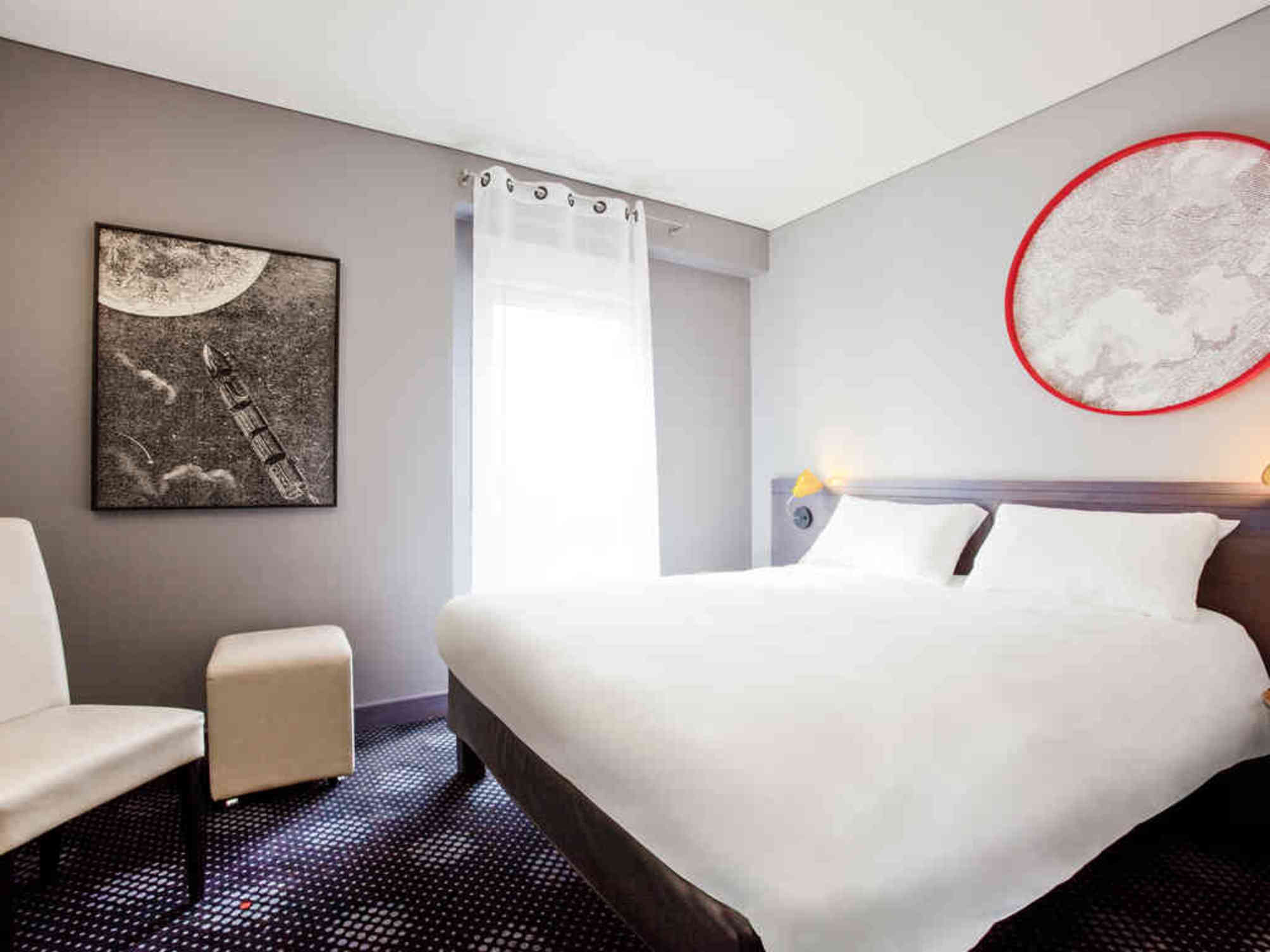 

Pisa - Noisy-le-Grand - ibis Styles Paris Mairie de Montreuil