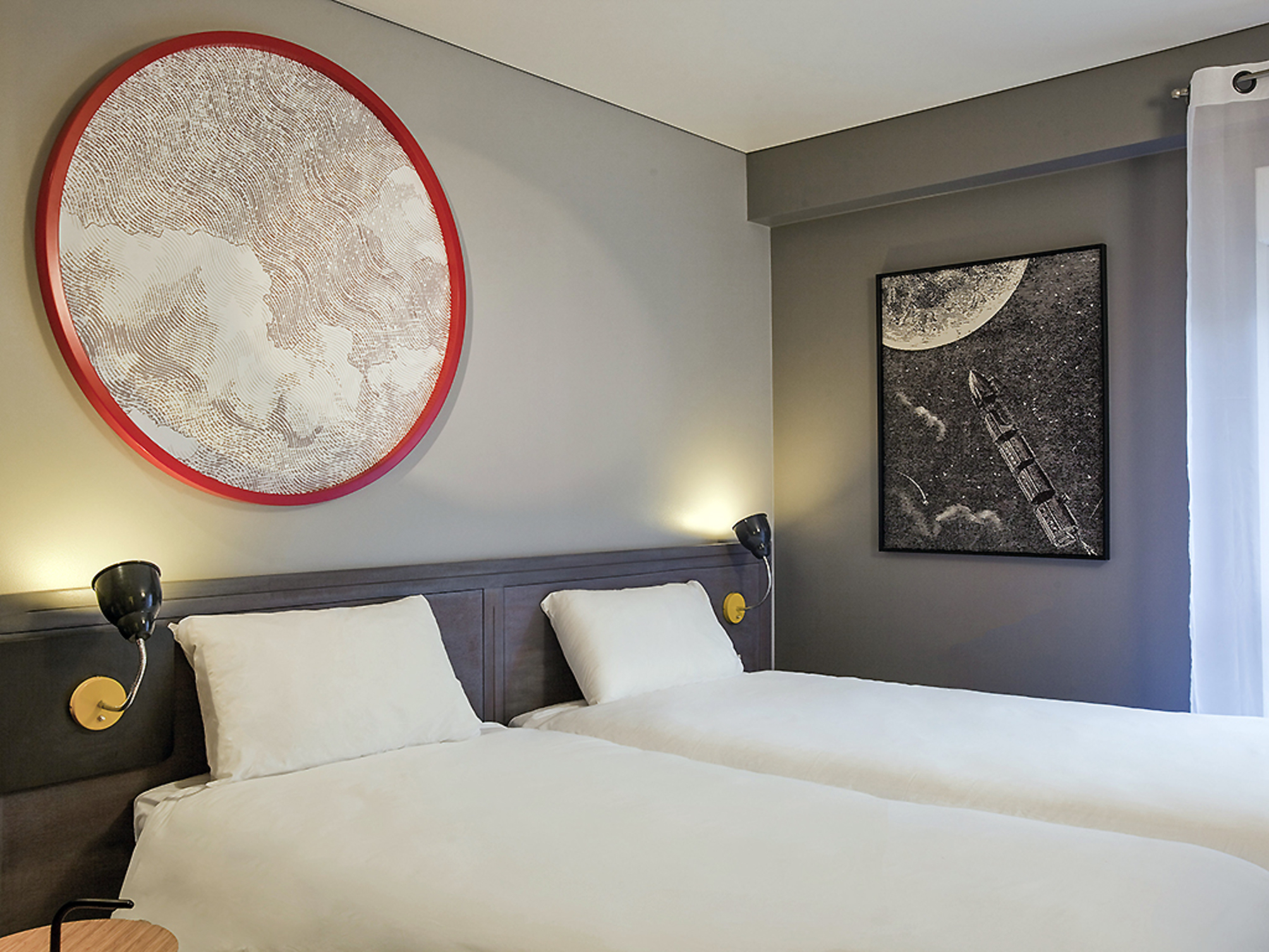 

Roma - Bondy - ibis Styles Paris Mairie de Montreuil