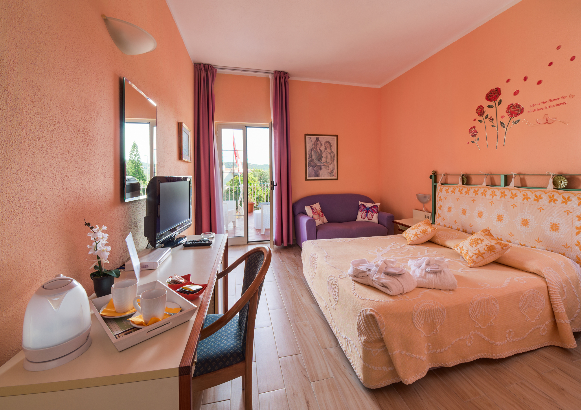 

Napoli - Capo Testa - Santa Teresa di Gallura - Hotel Majore