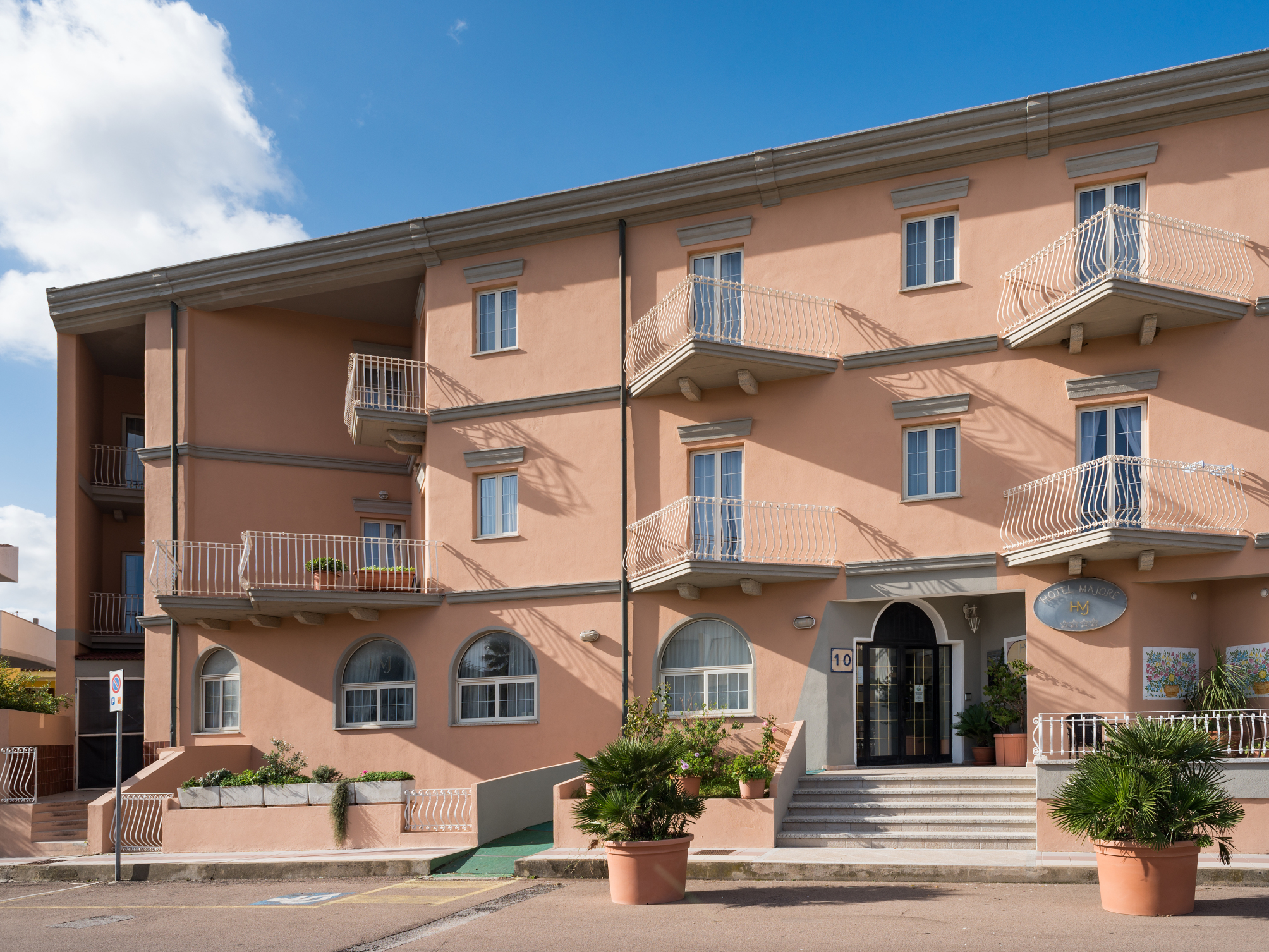 

Trieste - Capo Testa - Santa Teresa di Gallura - Hotel Majore